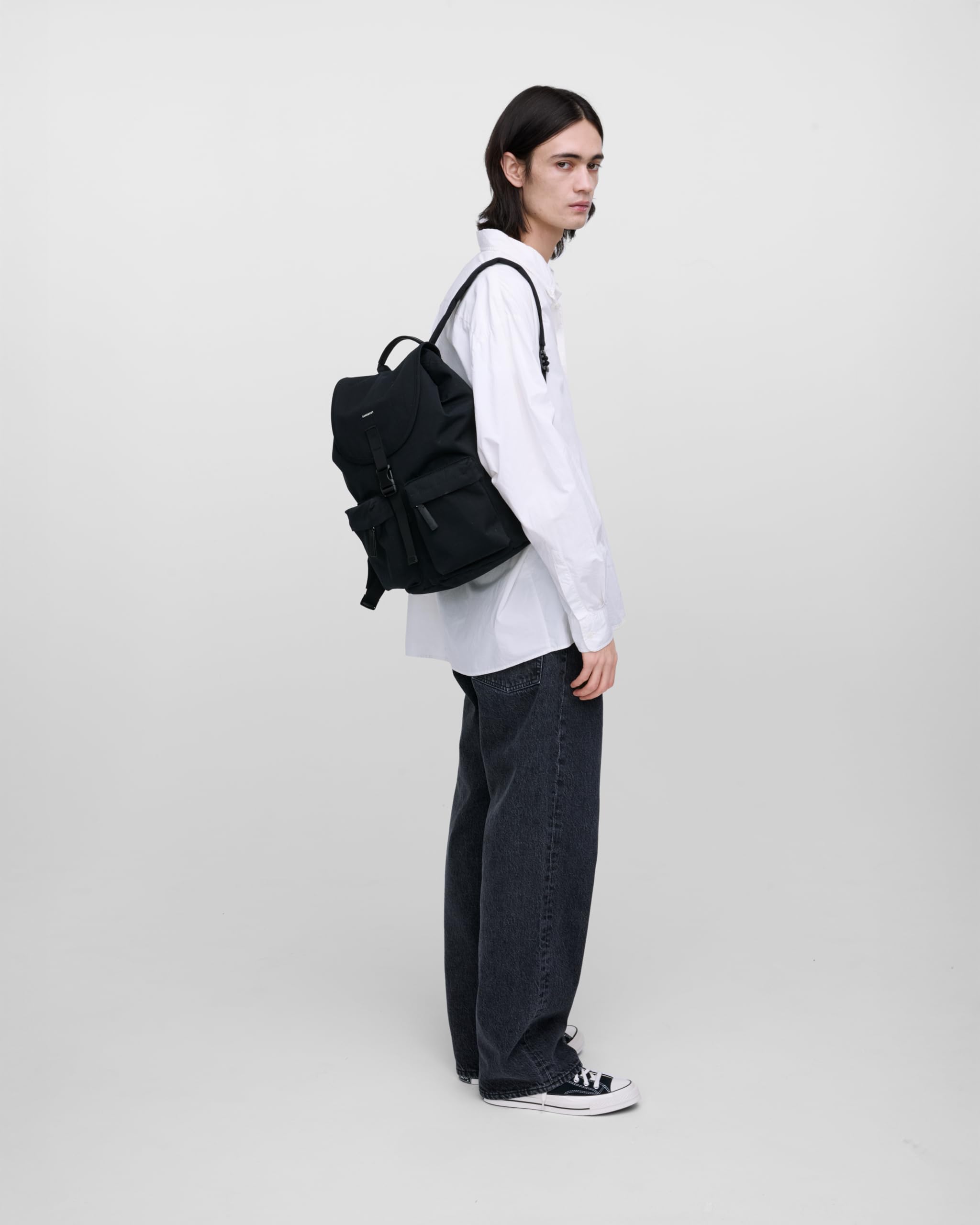 Sandqvist Everyday Zaino 16”, 17.5L, Nero, Zaino Porta PC Idrorepellente, Materiali Riciclati