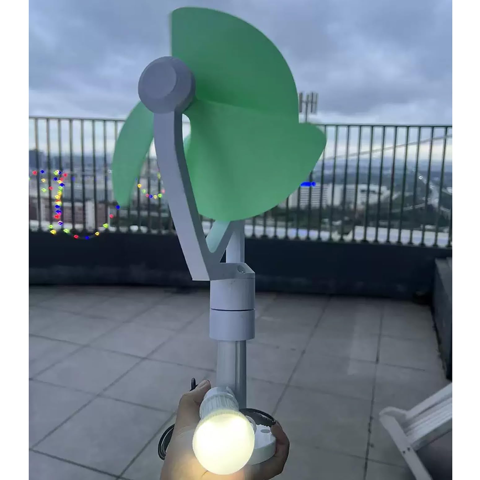 ZHOZHUT 50W Archimedes Spiral Wind Turbine Generator 12V DIY Spiral Wind Generator Model With A Light Bulb, Easy To Install Three Phase Brushless Generator For Teaching Experiments, Lighting,Green,50W