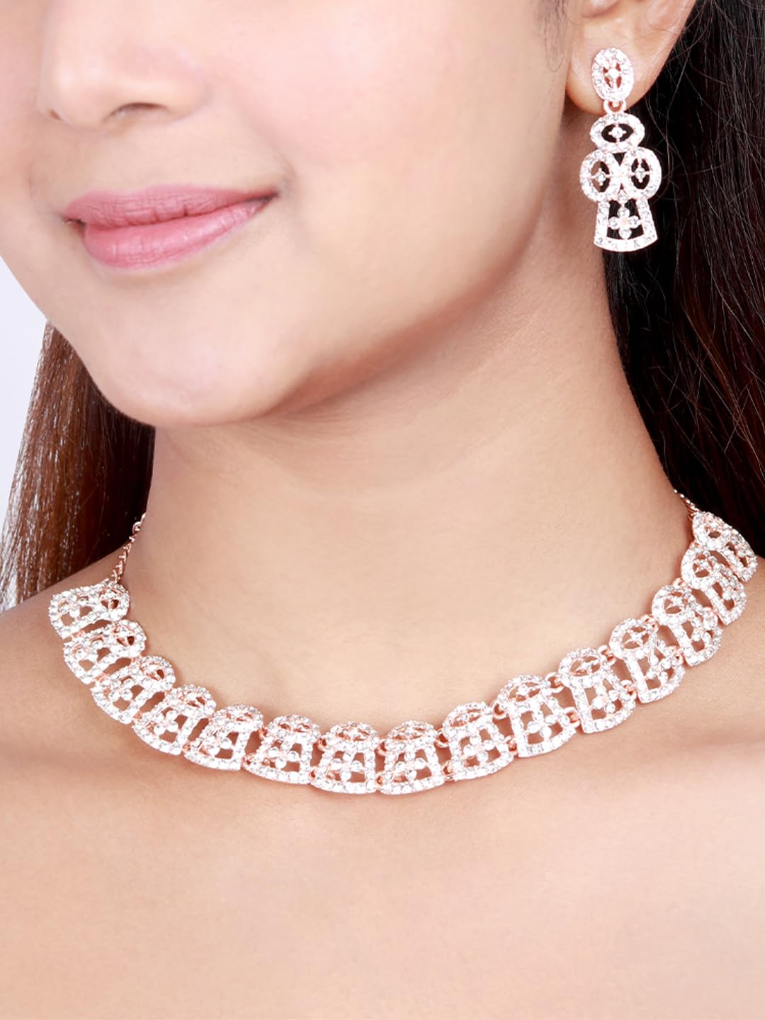 Samyuktha Wspaniały naszyjnik typu choker, pozłacany różowym złotem, austriacki ze stopu diamentów, zestaw biżuterii (różowe złoto), mosiądz, bez kamieni szlachetnych, Mosiądz, Bez kamieni