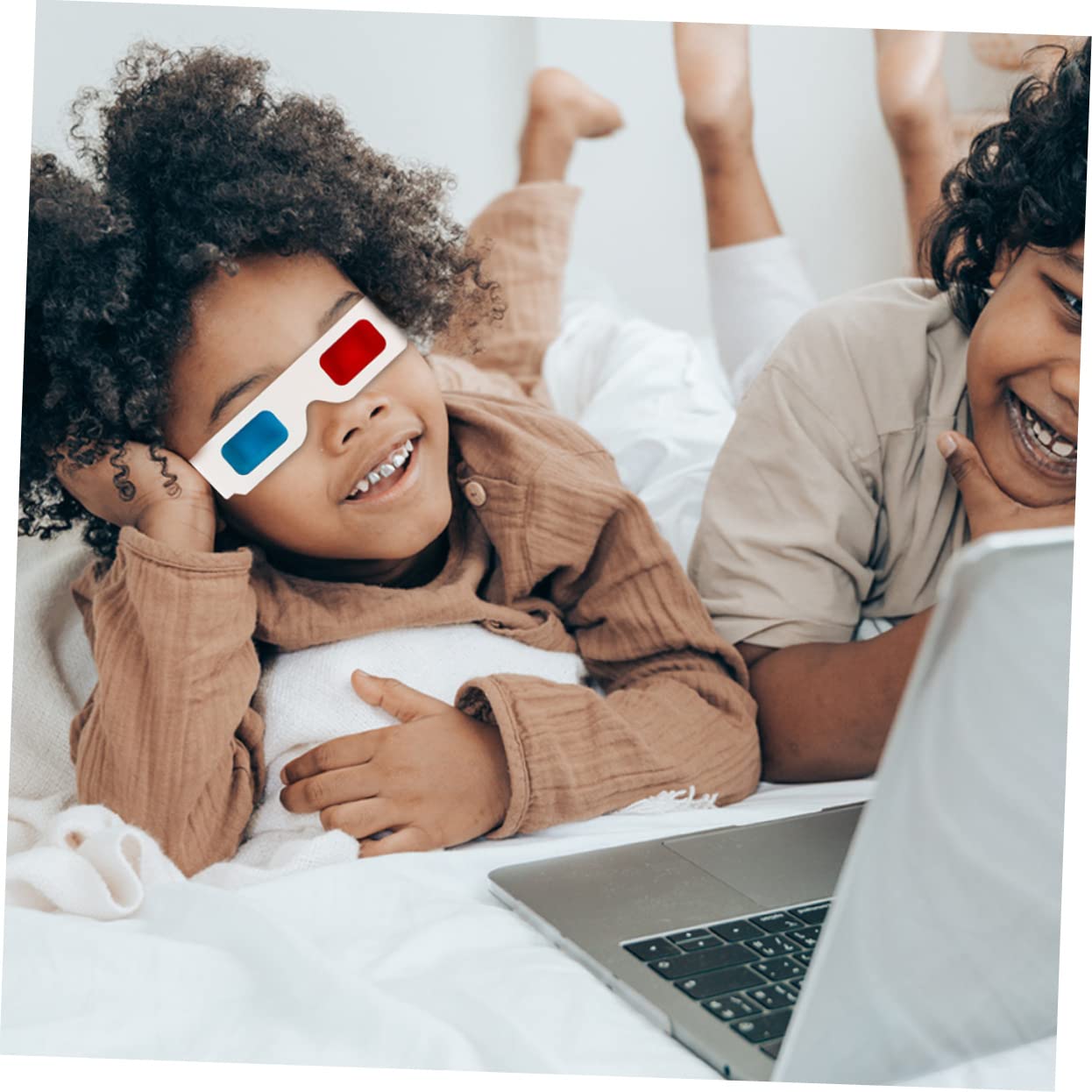 Occhiali 3d Anaglifi in Carta Bianca, 30 Pezzi Usa e Getta, Esperienza Visiva Spettacolare e Leggera, per Cinema e Film a Casa