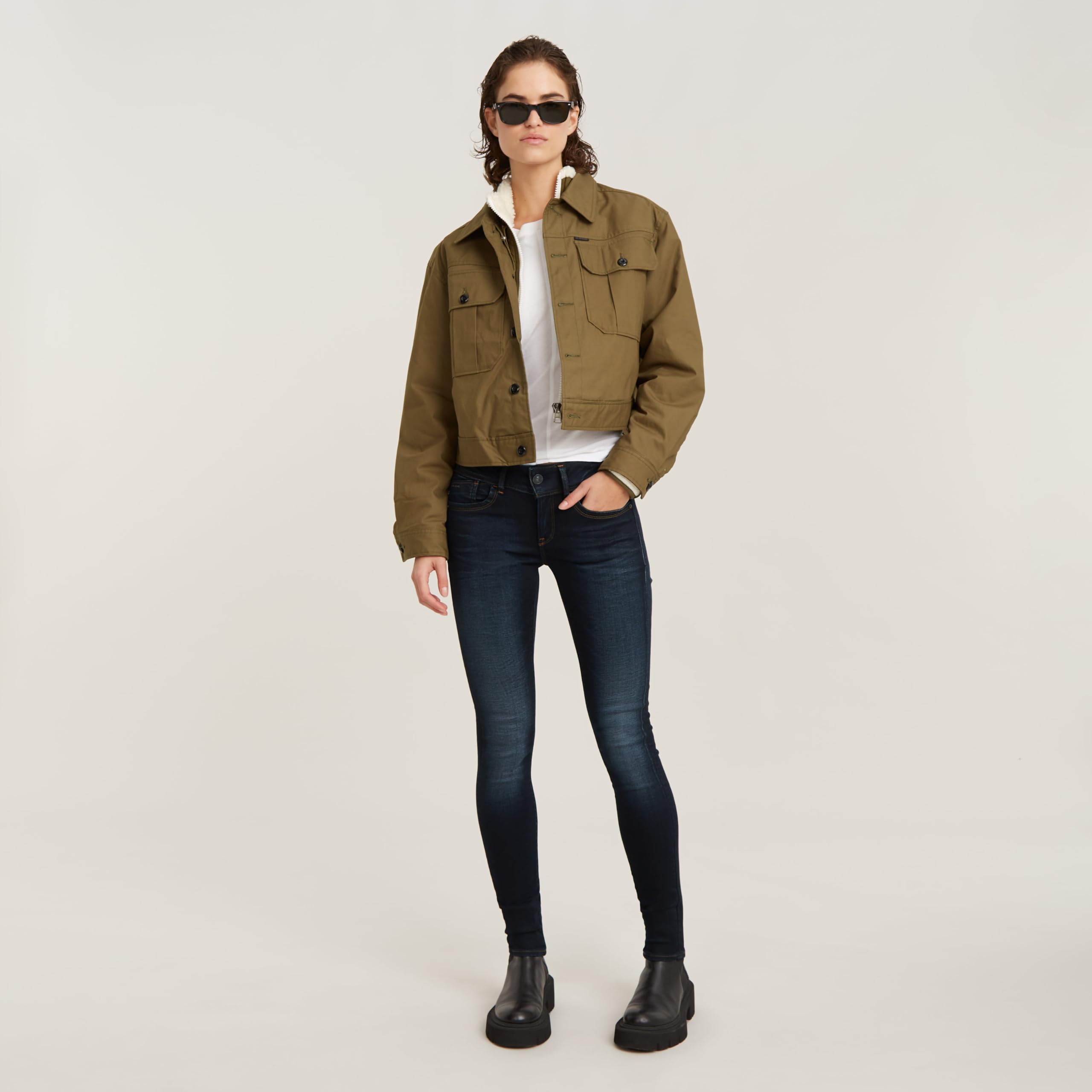 G-STAR Damen Lynn Mid Waist Skinny Jeans in use
