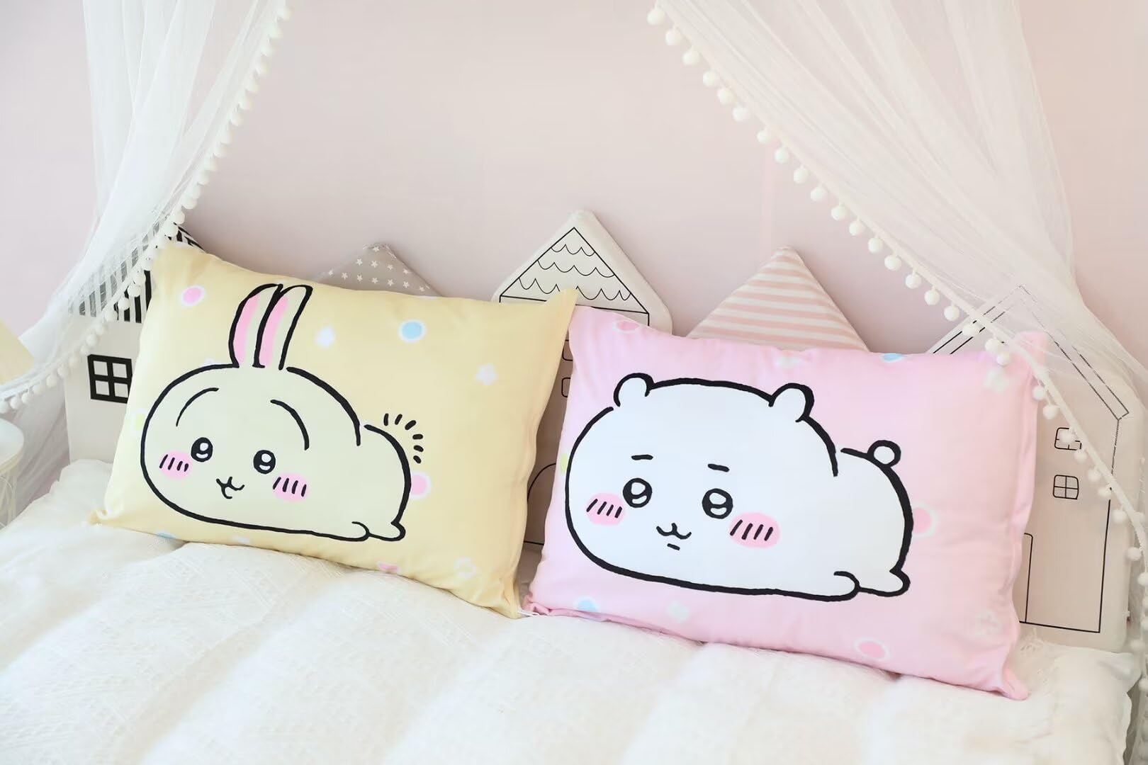 ちいかわ　枕カバー　ピローケース　43×63cm Amazon｜ちいかわ 枕カバー ピローケース ハチワレ うさぎ 43