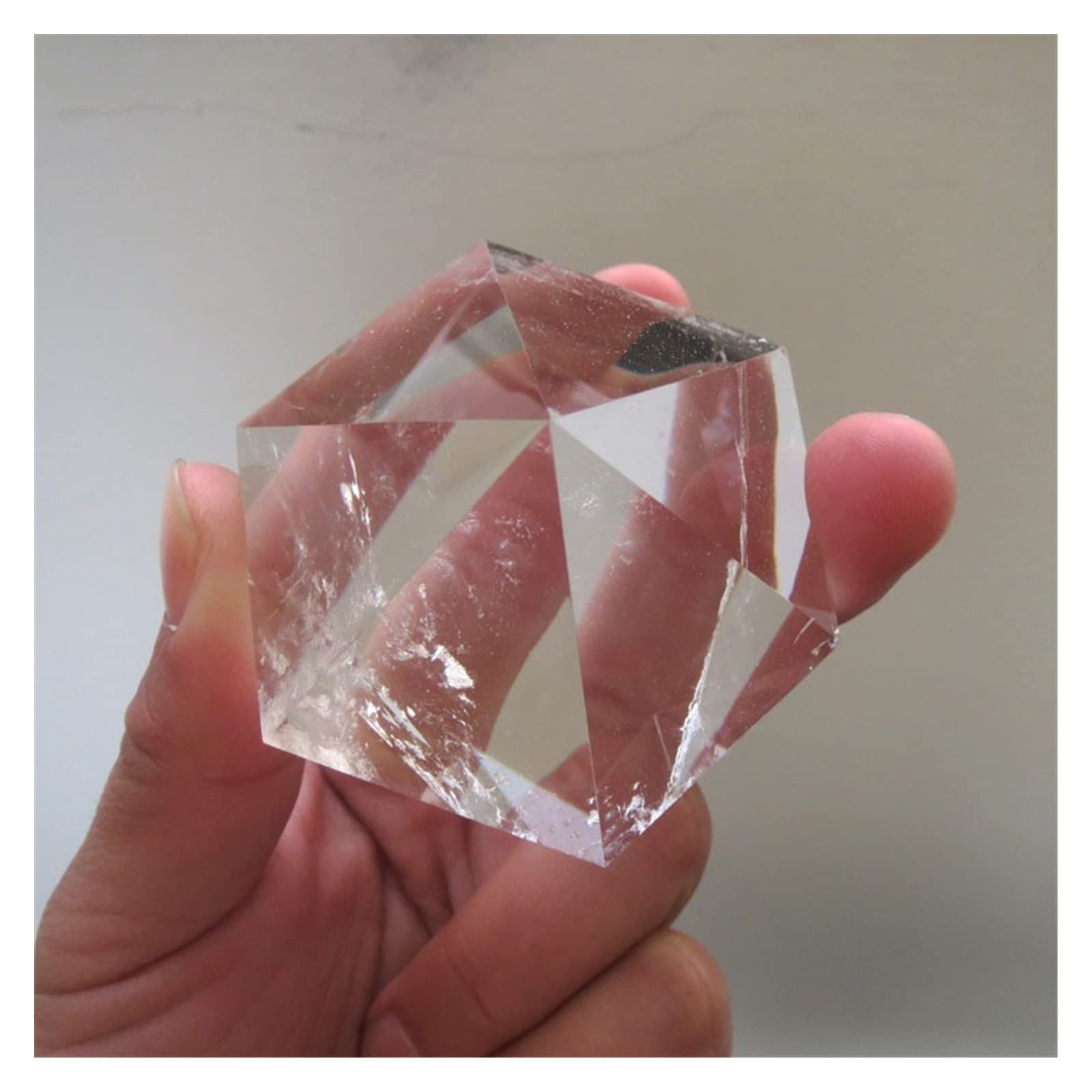 Pirámide de Cristal Nuevo Tipo Pirámide Hexagonal 6 Caras Cuarzo Transparente Natural Cap Pirámide Inicio Colecciones
