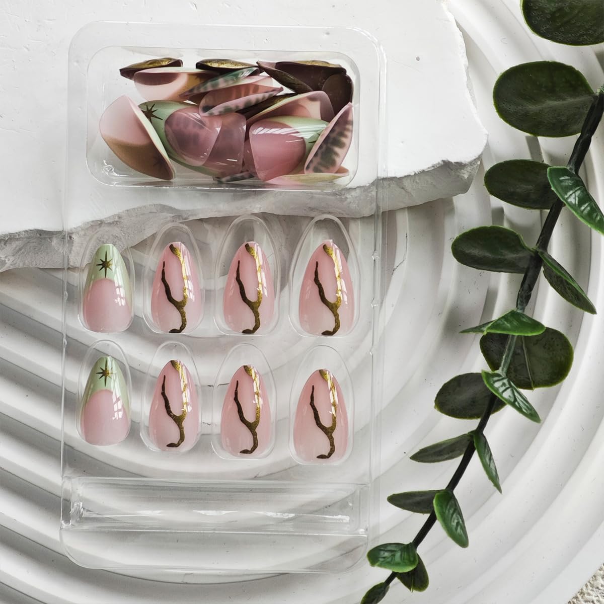 Tressora Pink French Tip Press on Nails Short Almond Fake Nails - Image 4