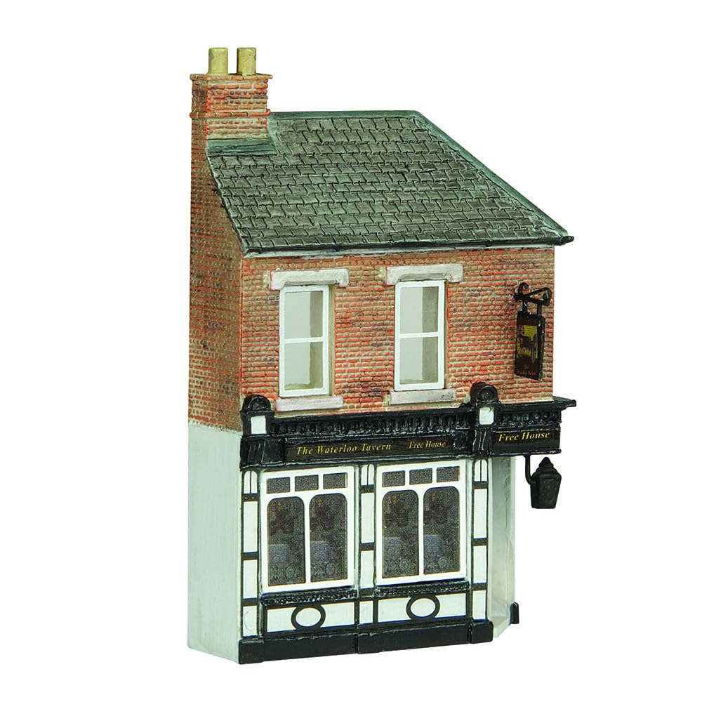 Scenecraft Low Relief Corner Pub (Pre-Built)