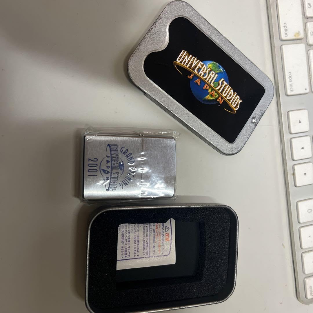 Amazon.co.jp: USJ2001記念ジッポ Lot2345/3000 : おもちゃ