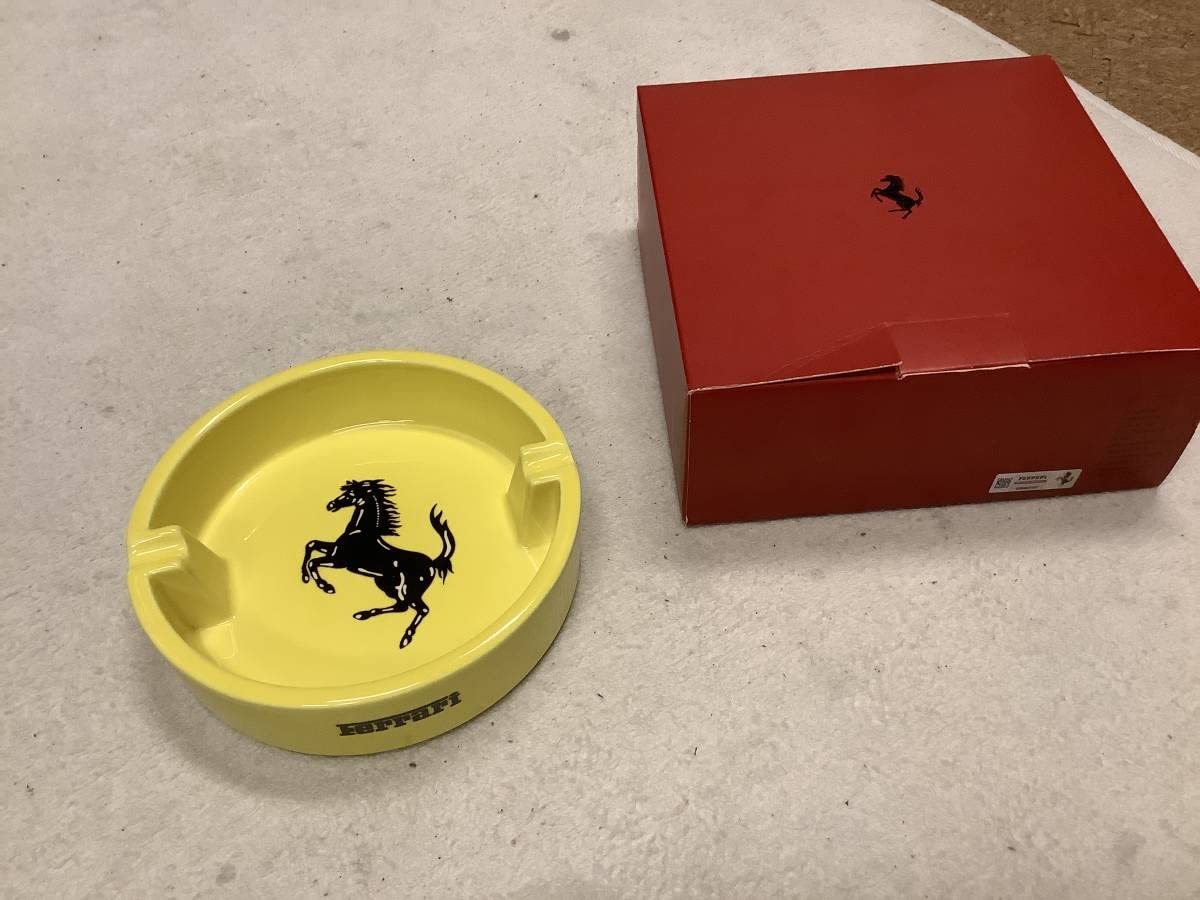 Amazon.co.jp: フェラーリ タバコ 灰皿 イタリアお土産 箱付き