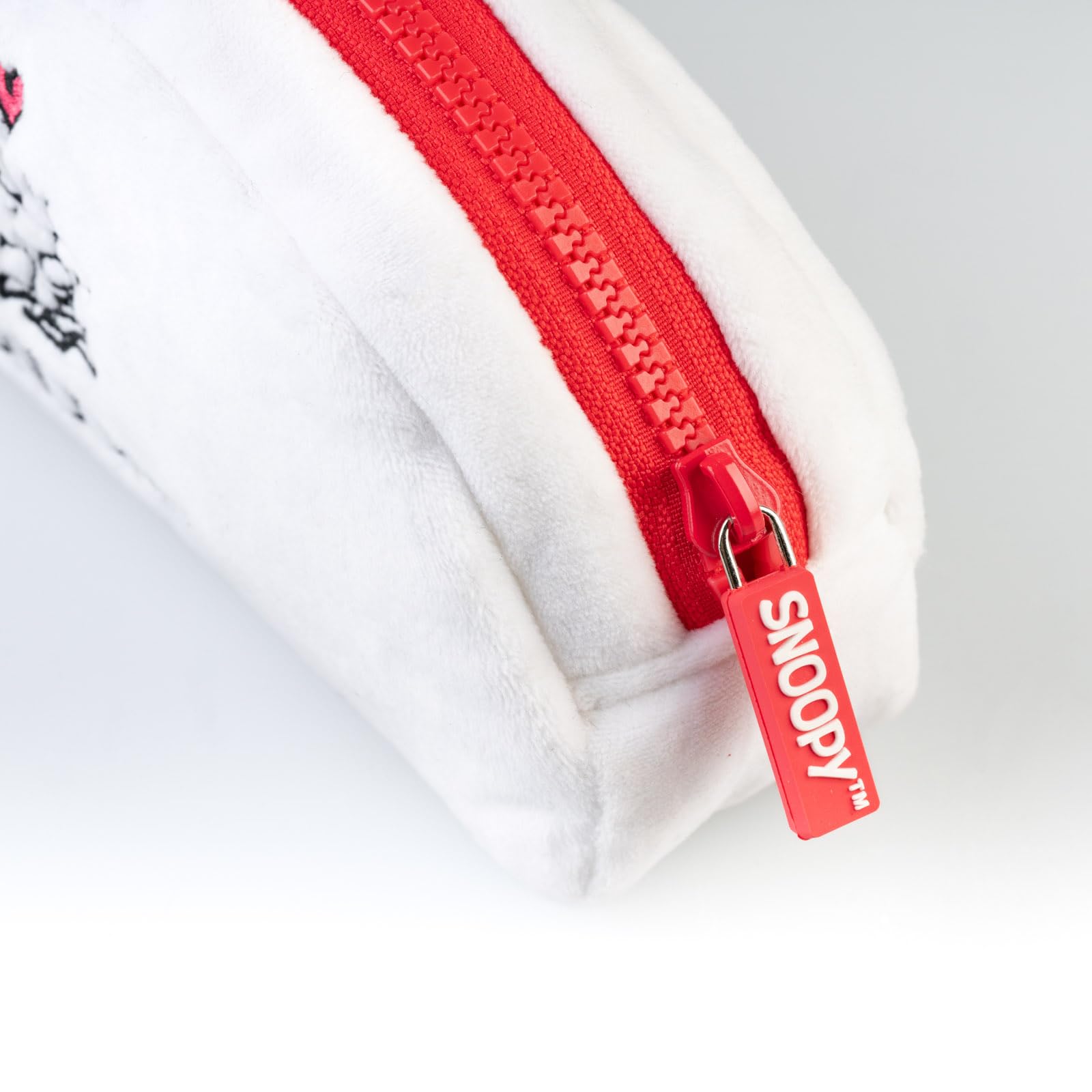 Grupo Erik School Pencil Case - Snoopy Gifts for Dog Lovers | Cute Makeup Bag, Plush Pencil Case, Back to School Supplies, Office Stationery Supplies | I Love You Gifts Under 15 Pounds - Image 3