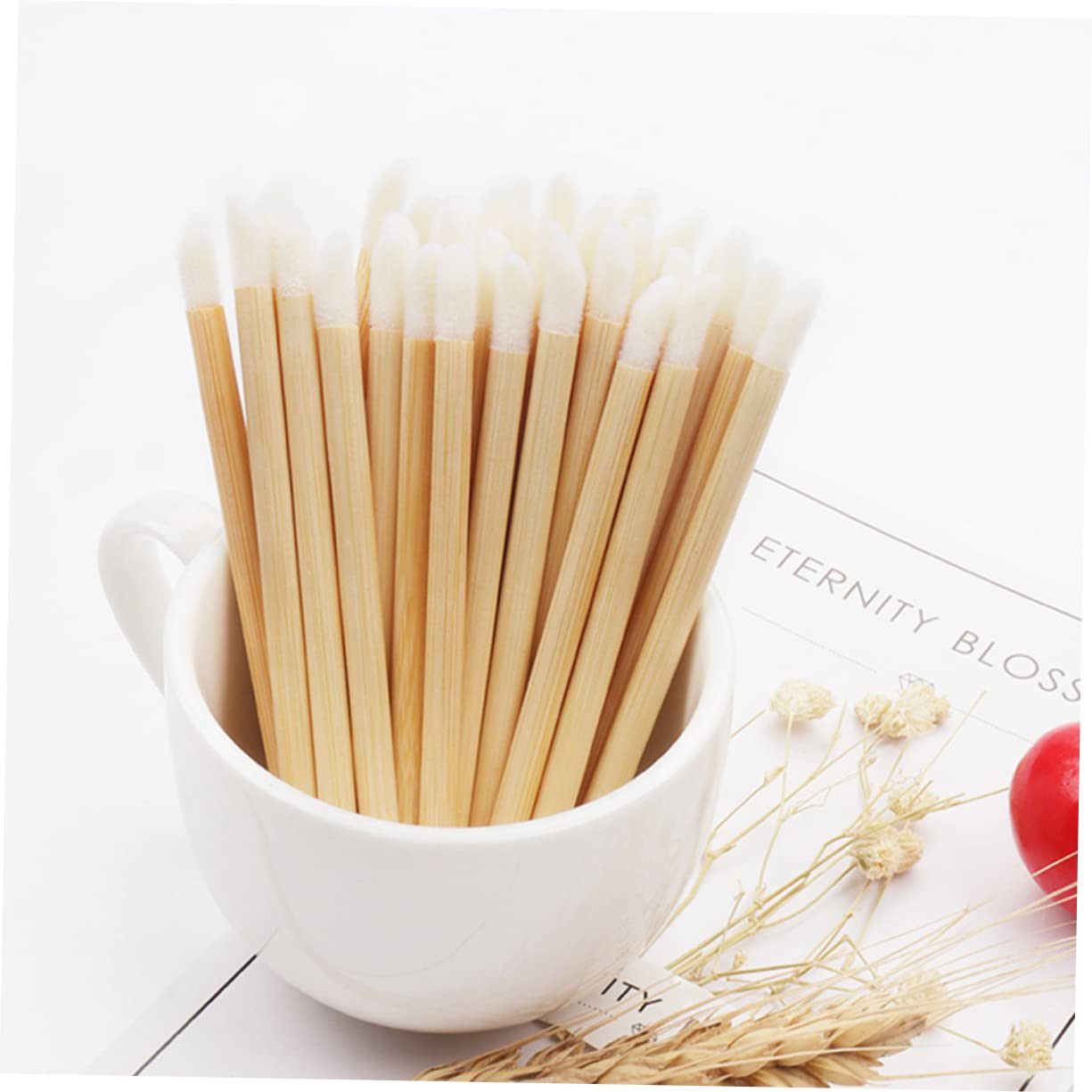 NULYLU 100pcs Wooden Lip Brush Applicators Portable Makeup Tools for Lipstick Gloss Balm