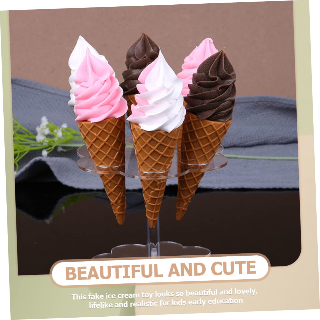 Glace en plastique artificielle réaliste, vin de glace d'été avec des Glace en plastique artificielle réaliste, vin de glace d'été avec des