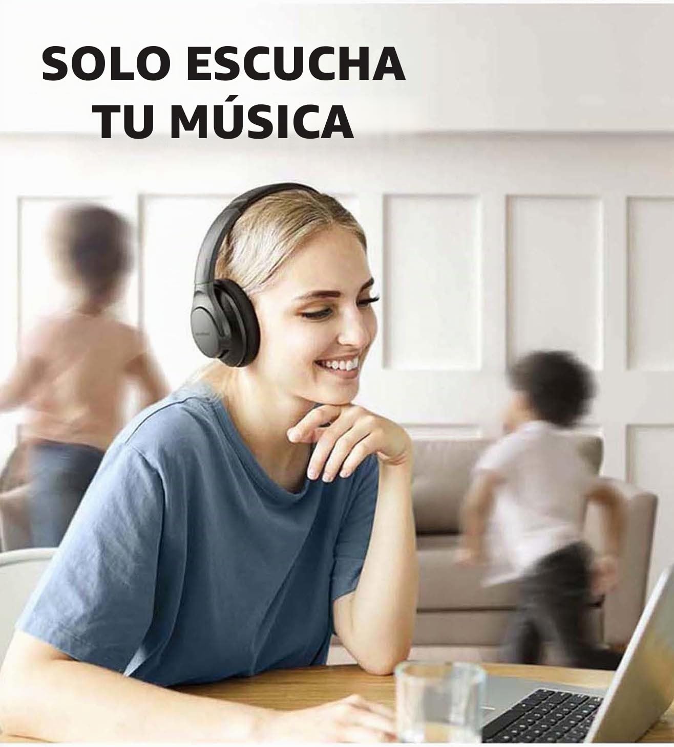Soundcore by Anker Q20 Auriculares Bluetooth Diadema, cancelación de Ruido Activa, 30 Horas de reproducción, Graves Profundos, Auriculares inalámbricos Over Ear y Almohadillas de Espuma viscoelástica