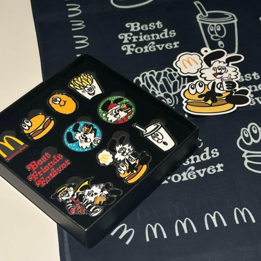 マクドナルド Verdy x McDonalds BBF ピン バッジ 未開封 マクドナルド Verdy x McDonalds BBF ピン バッジ 未開封