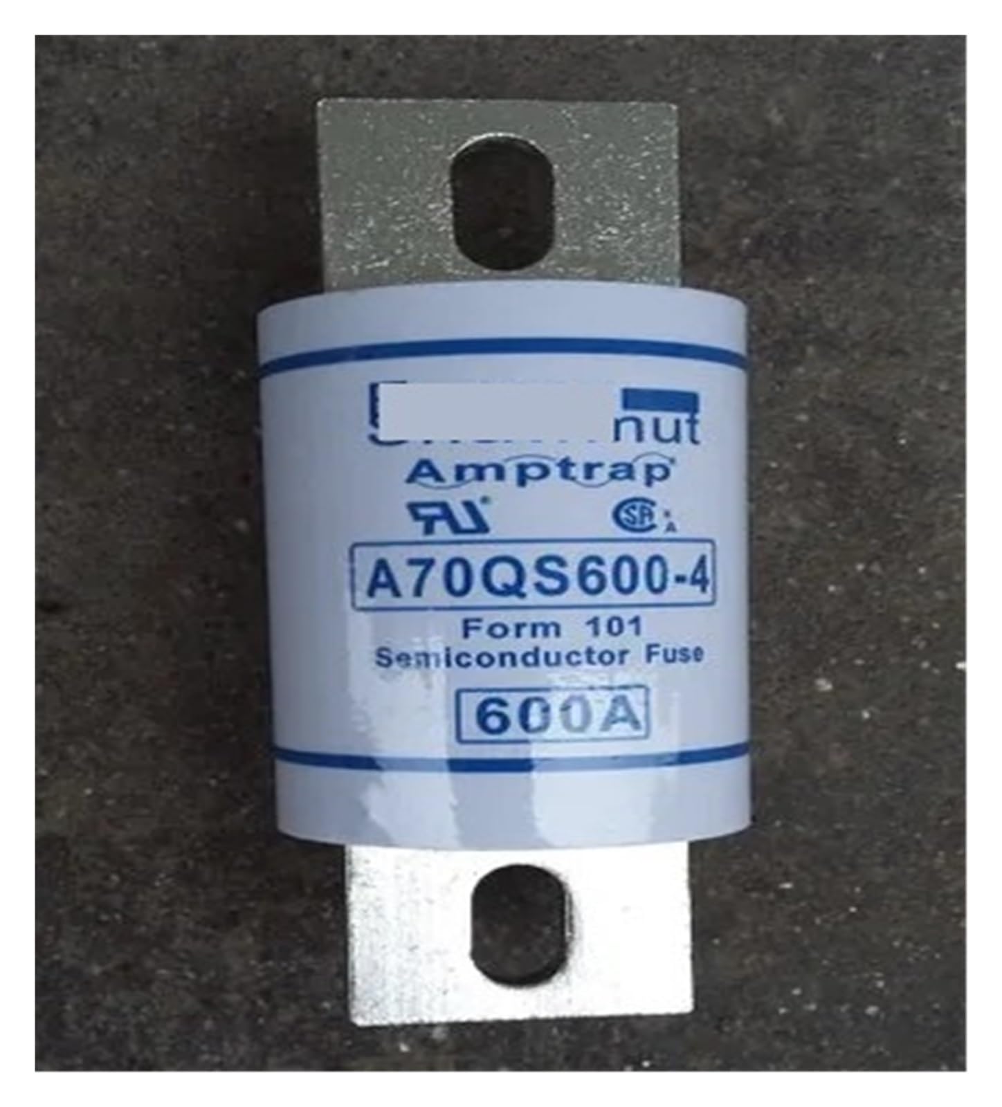 Fusibles A70QS600-4 600A empêchant les pannes de surtension armoire