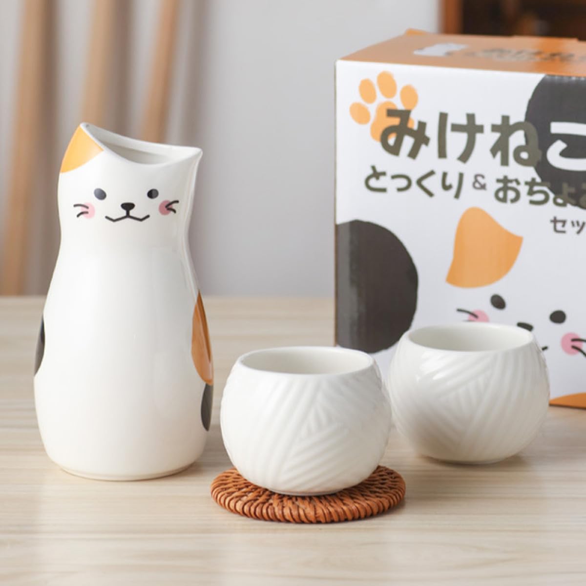 Set da Sakè in Ceramica Giapponese Maneki Neko Bottiglia e Tazze Boccale Retrò Collo Stretto e Bocca Larga per Degustazione e Regalo Casa