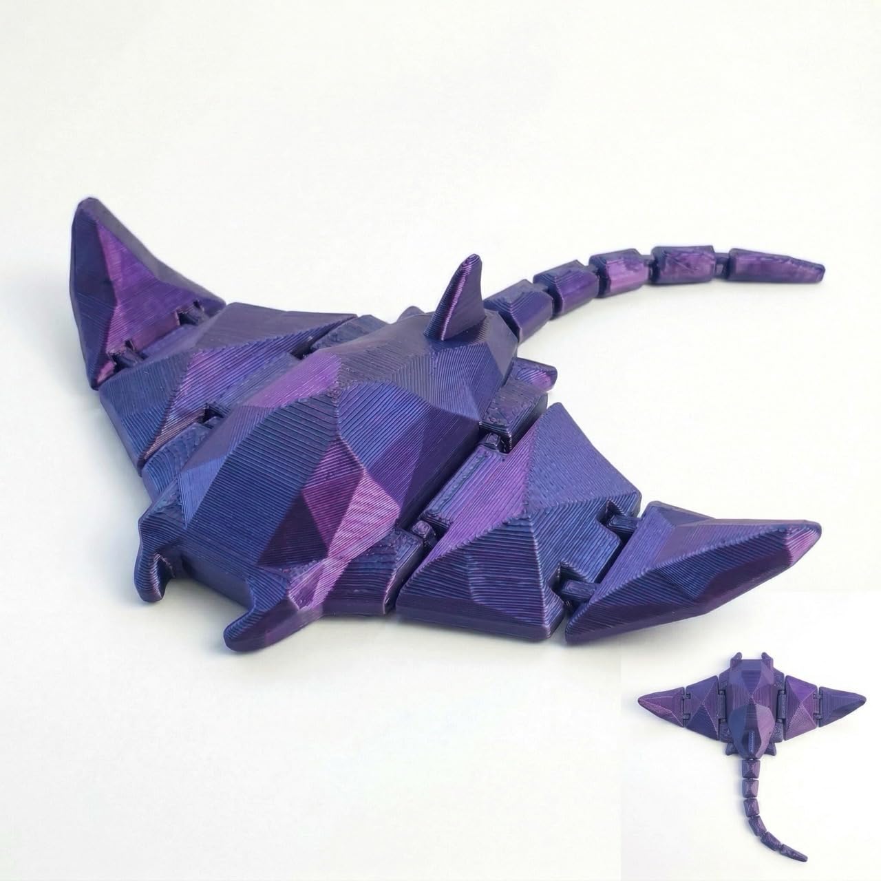 3D Printed Articulated Manta Ray Fidget Toy - Flexible Stingray Animal Figure, Cool Sensory Desk Pet, Mini 3D Printed Animal Toy Gift for Kids, Boys, Girls, and Easter Basket Stuffers (Purple,S)