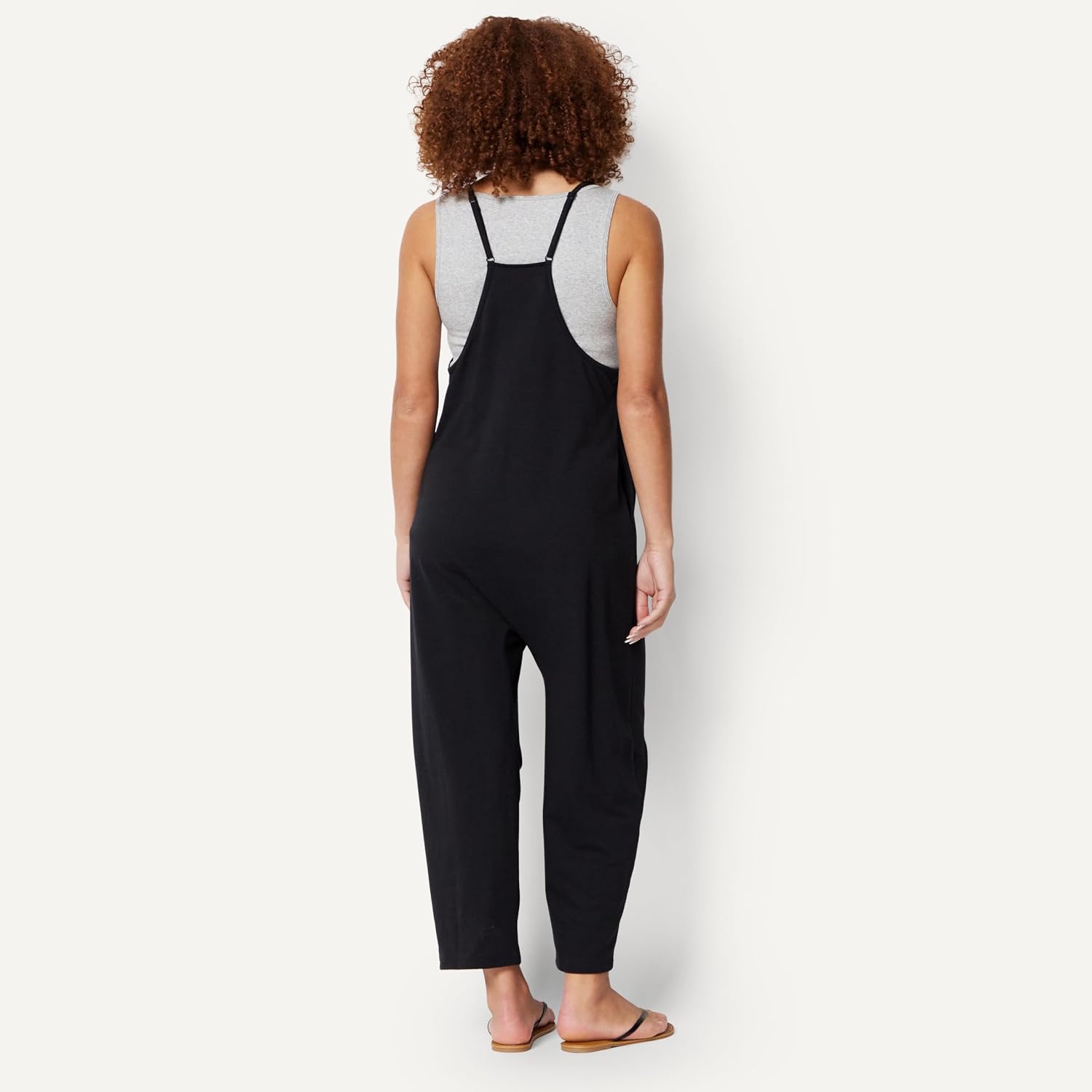 Amazon Essentials Women's Oversized-Fit Sleeveless Jumpsuit