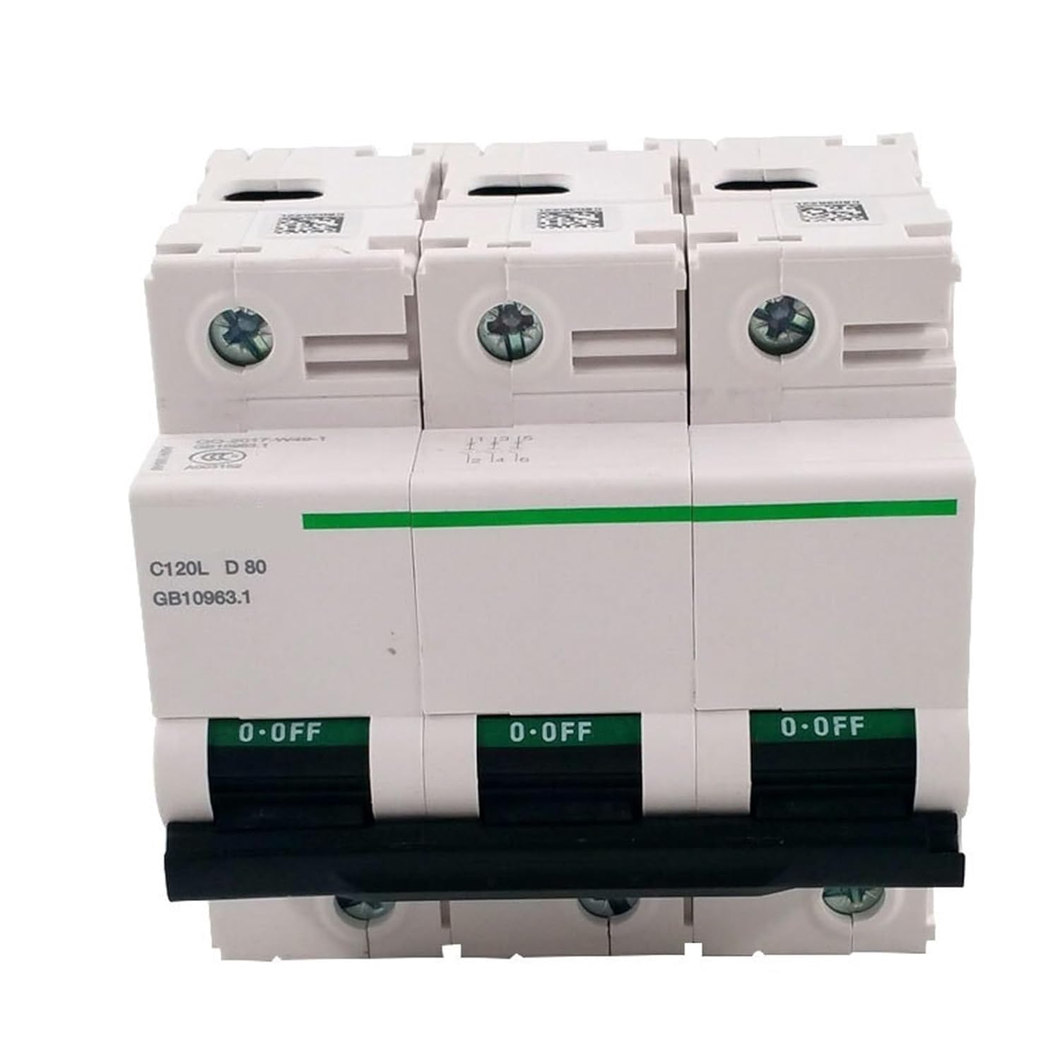 C120L 3p 100A pour sécuriser les moteurs industriels courbe D 15kA