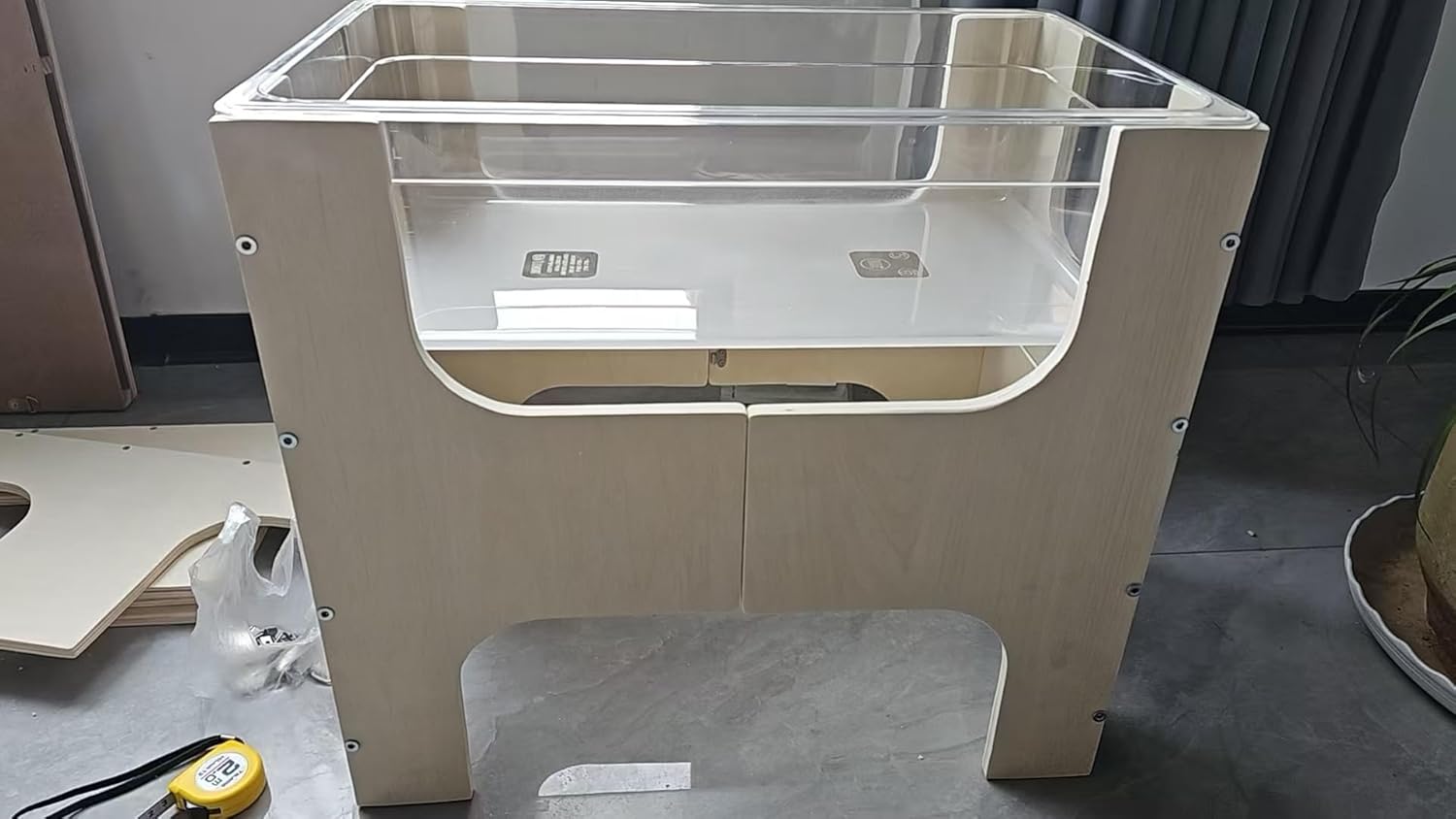 Water and Sand Sensory Table Transparent Design, Wooden Kids Sensory Table for Toddlers Age 3+ Years, Toddler Sensory Table for Tactile Play & Learning Gift for Kids