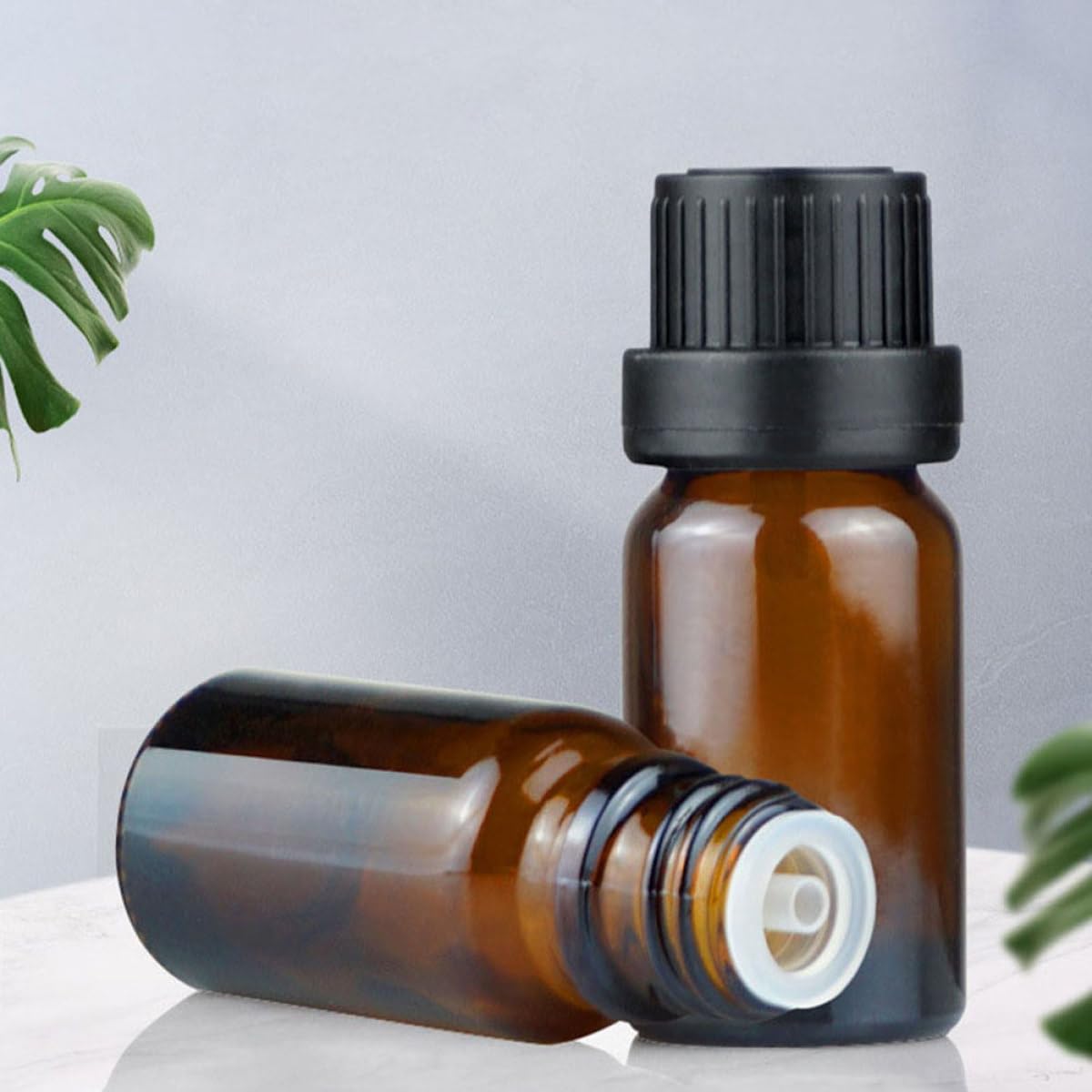 15ml Parfümflasche aus Glas, Braun, Nachfüllbar, 20 Stück | Kosmetikflasche für Unterwegs, Kleine Fläschchen zum Befüllen, für Ätherische Öle und Make Up