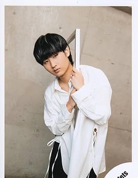 Amazon.co.jp: HiHi Jets 公式 生 写真（猪狩蒼弥）HHJ00159 : おもちゃ