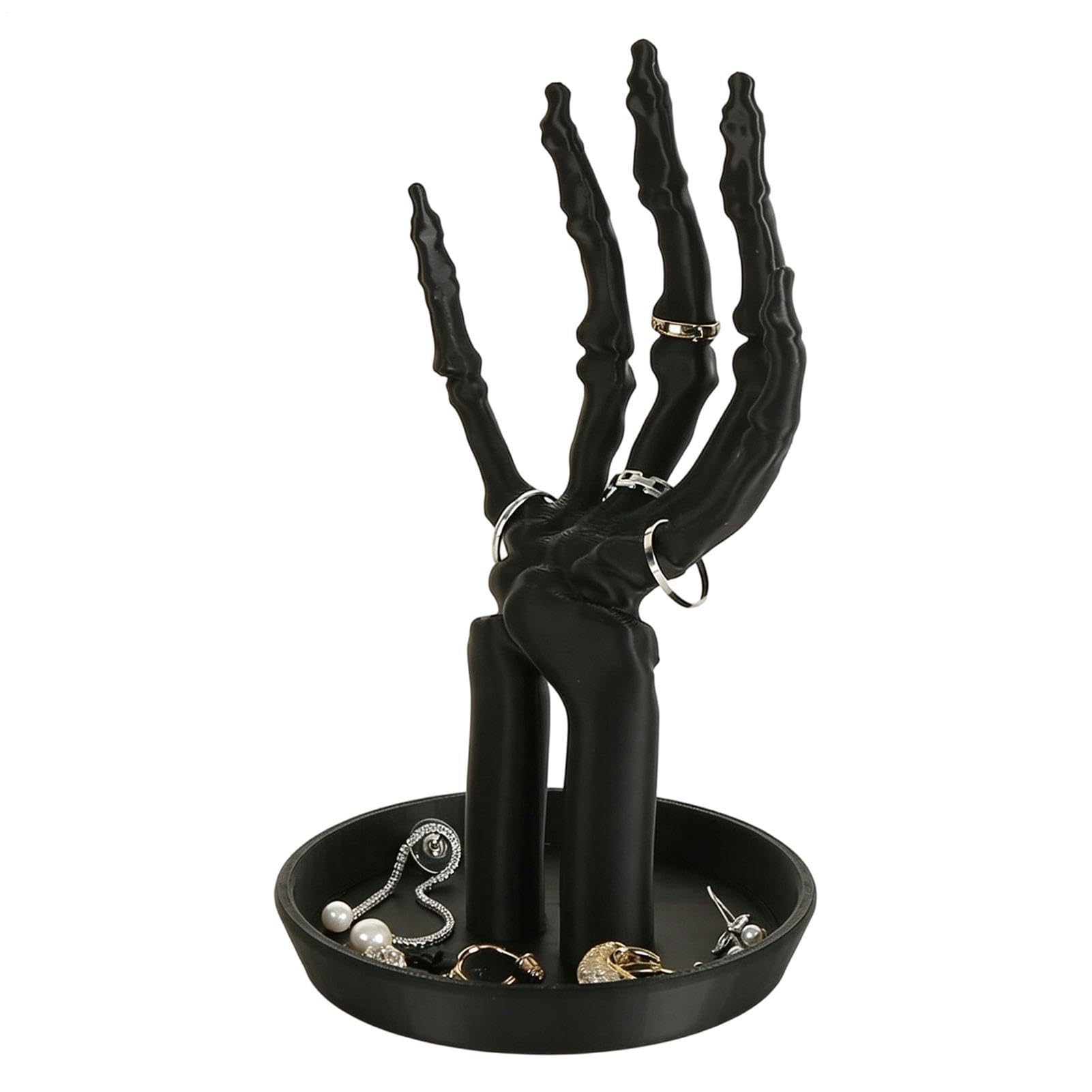 Rangement bibelots imprimé 3D sur une table de chevet de chambre gothique
