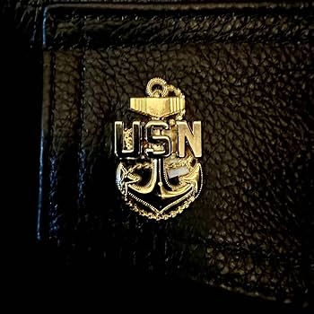 Amazon.co.jp: US NAVY TOPGUN アンカーピンバッジ (1-1/4
