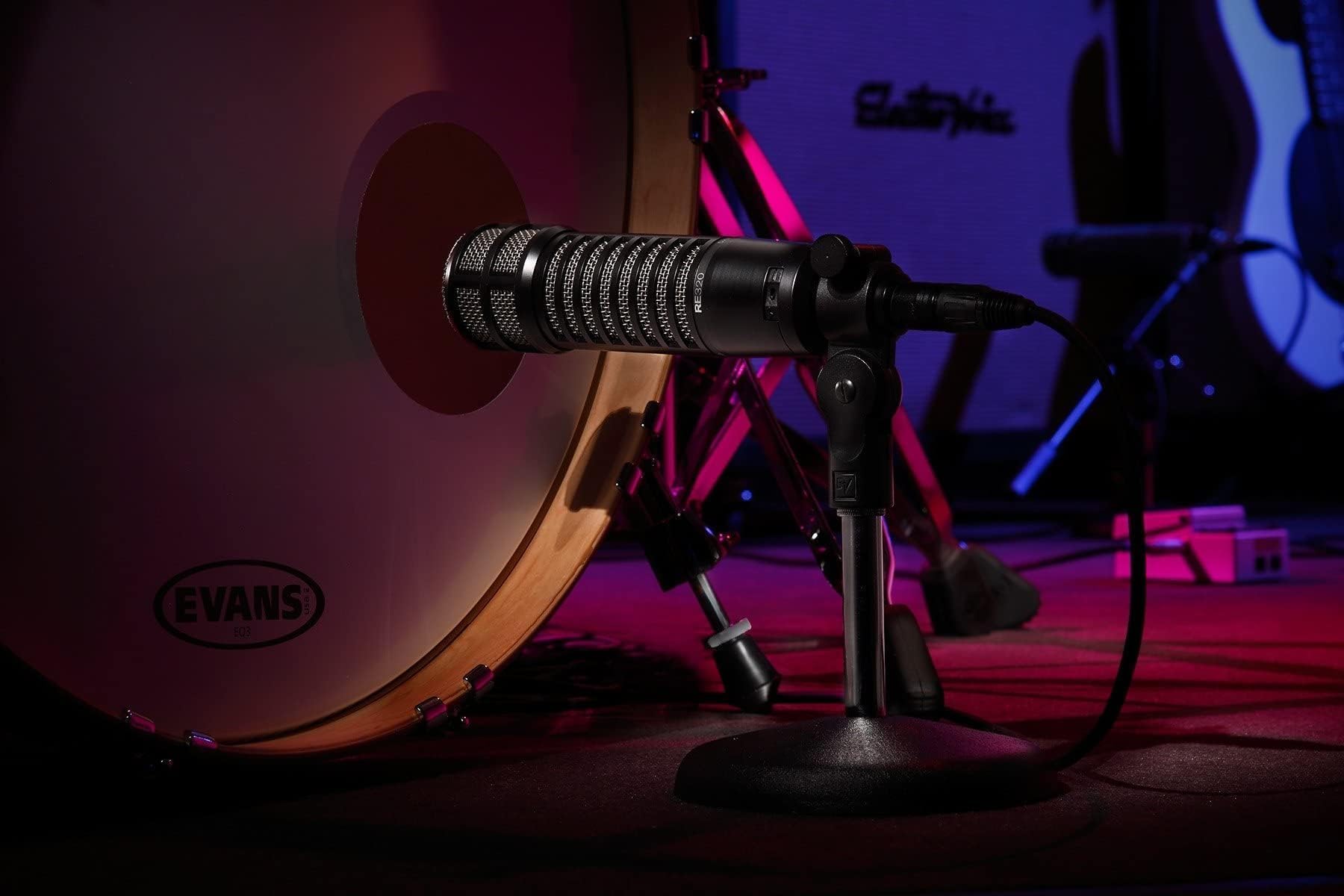 Electro-Voice RE320 Variable-D Dynamic Vocal and Instrument Microphone with On-Stage Stands MS7701B Tripod Mic Stand and XLR Cable