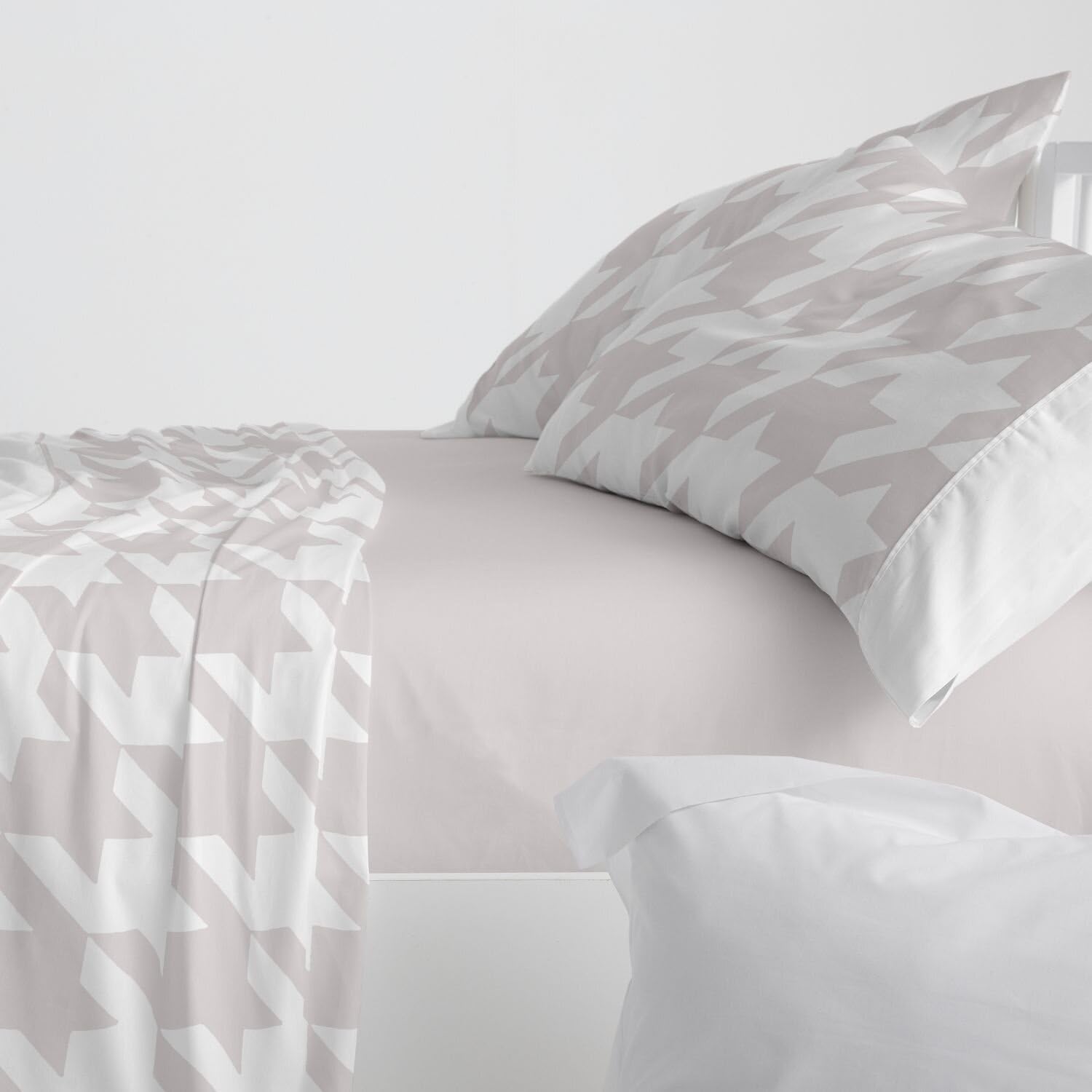 Burrito Blanco | Cotton Bedding Set | Bed 150 to 160 cm (+Available Measurements) | Design 631 | Color Quartz (150-160x190/200 cm.)