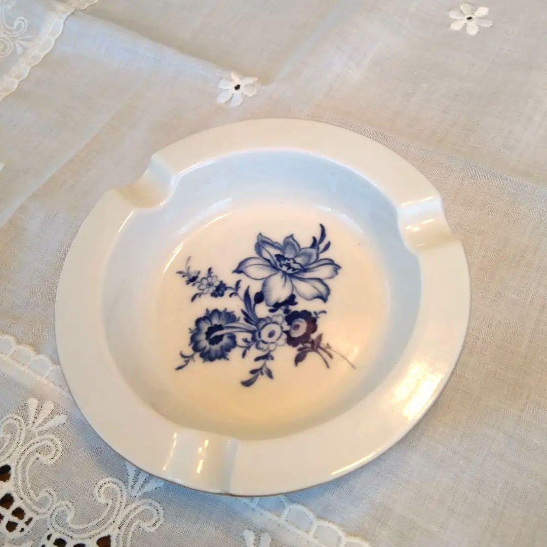 マイセン　ブルーオニオン　灰皿　直径約17㎝ マイセン ブルーオニオン 灰皿 直径約17㎝ 生活家電