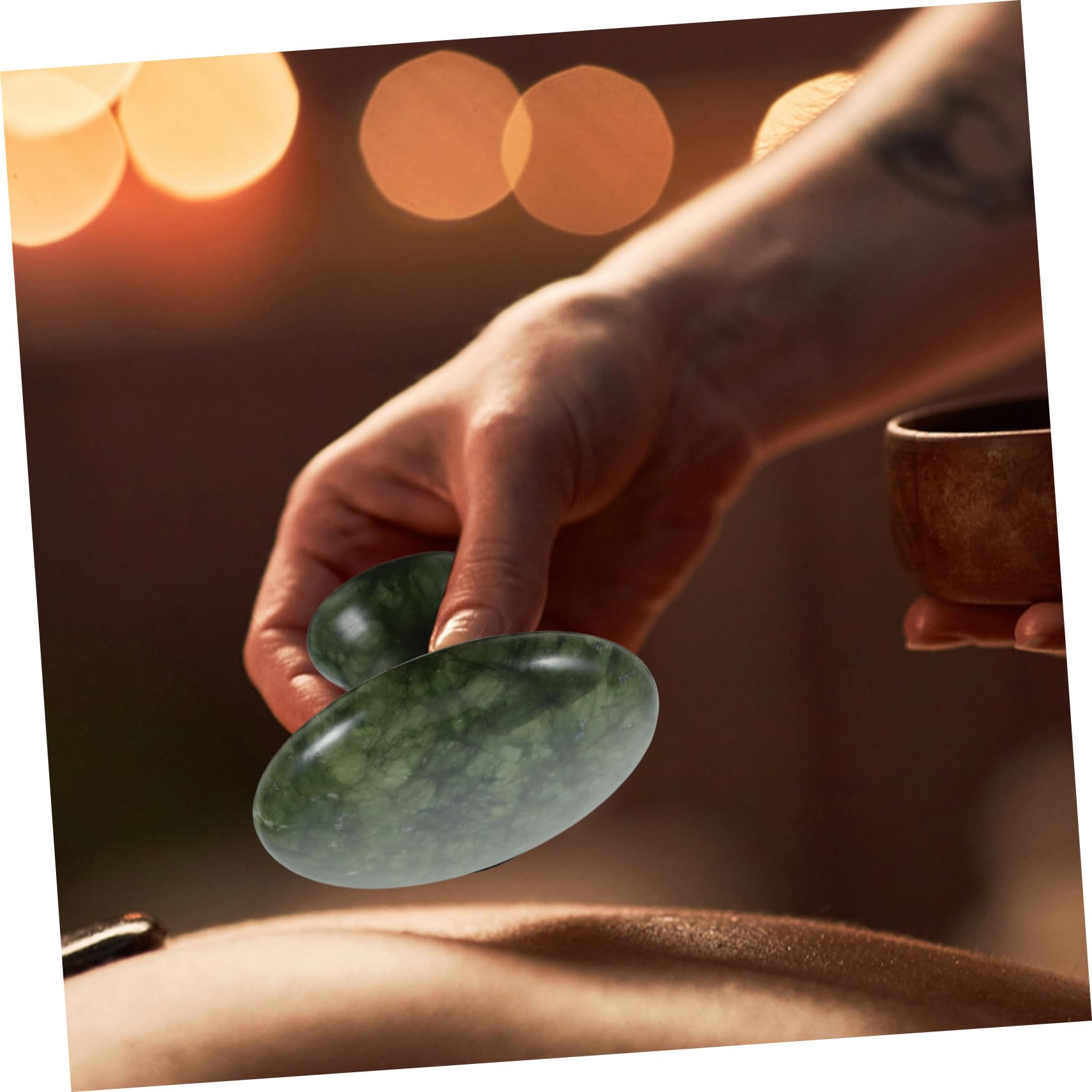 Strumento Gua Sha in Jade a Forma di Fungo, Massaggiatore per Viso e Corpo, Design Ergonomico per Trattamenti Spa Rilassanti