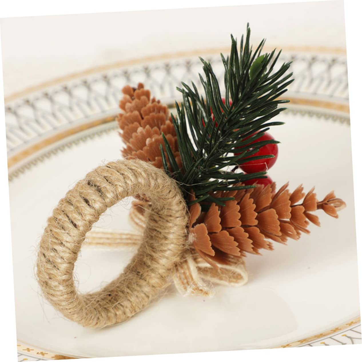 PRETYZOOM 12 Pièces Ronds De Serviette en Pomme De Pin Pinces à Serviettes pour Hôtel Rond De Serviette Ronds De Serviette De Noël Baies Noël Vaisselle De Lin