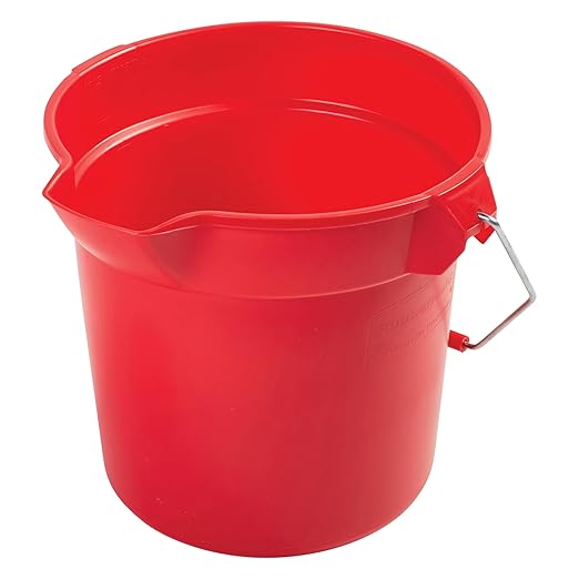 Rubbermaid Commercial Products Brute Heavy-Duty Round Bucket, 10-Quart, Red, Corrosive-Resistant