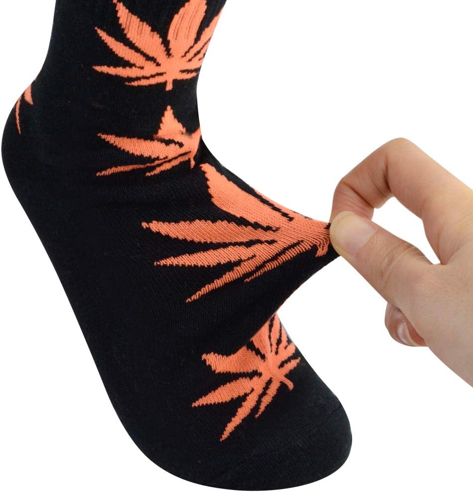 Lystaii 5 Pairs Weed Leaf Printed Cotton Socks Unisex Maple Leaf Printed Socks (Multicolor, Large) - Image 6