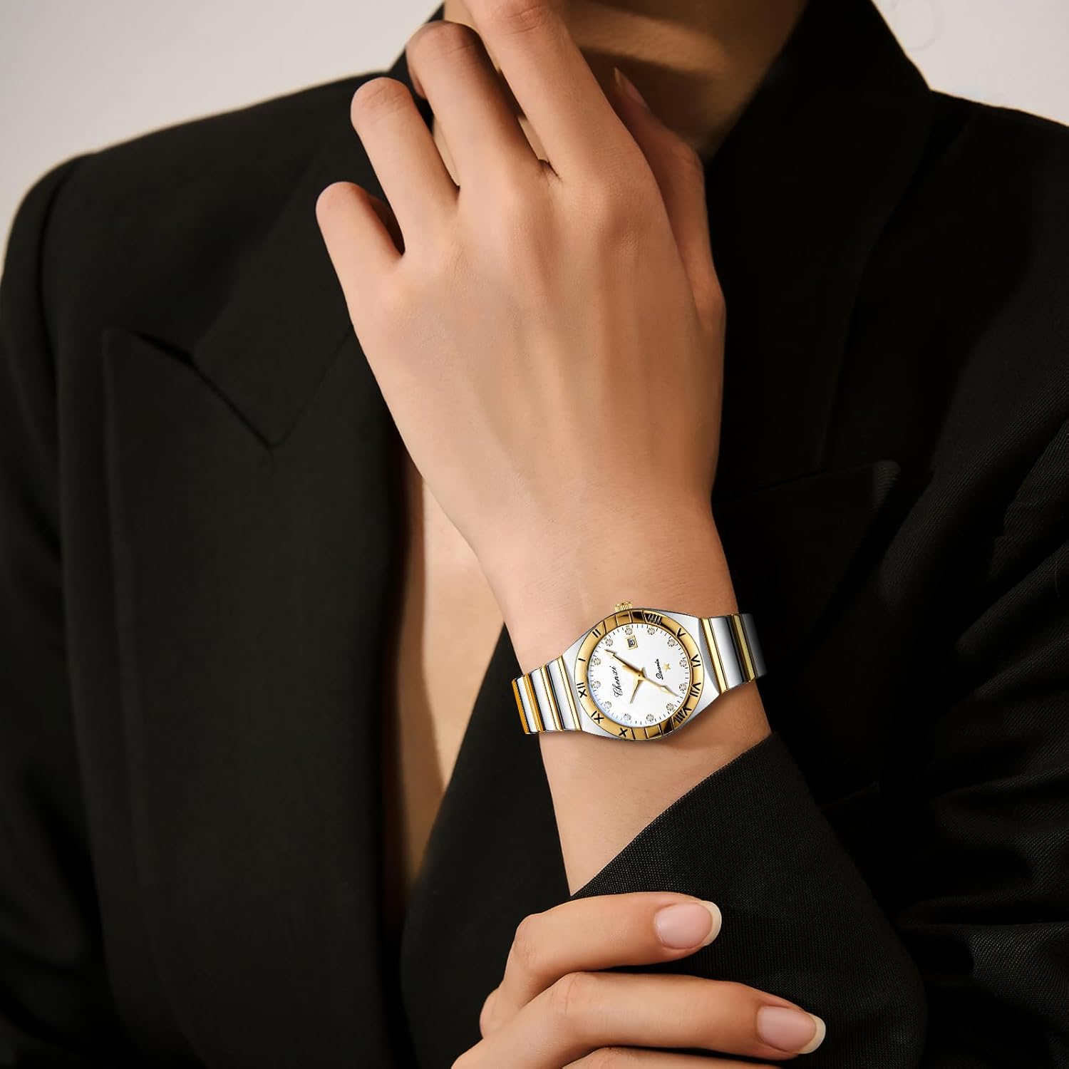 OIDEA Couple Watches for Men: Fashion Round Analog Quartz Wrist Watch His and Her Matching Watches Stainless Steel Strap Waterproof Luminous Day Date Business Dress Watch