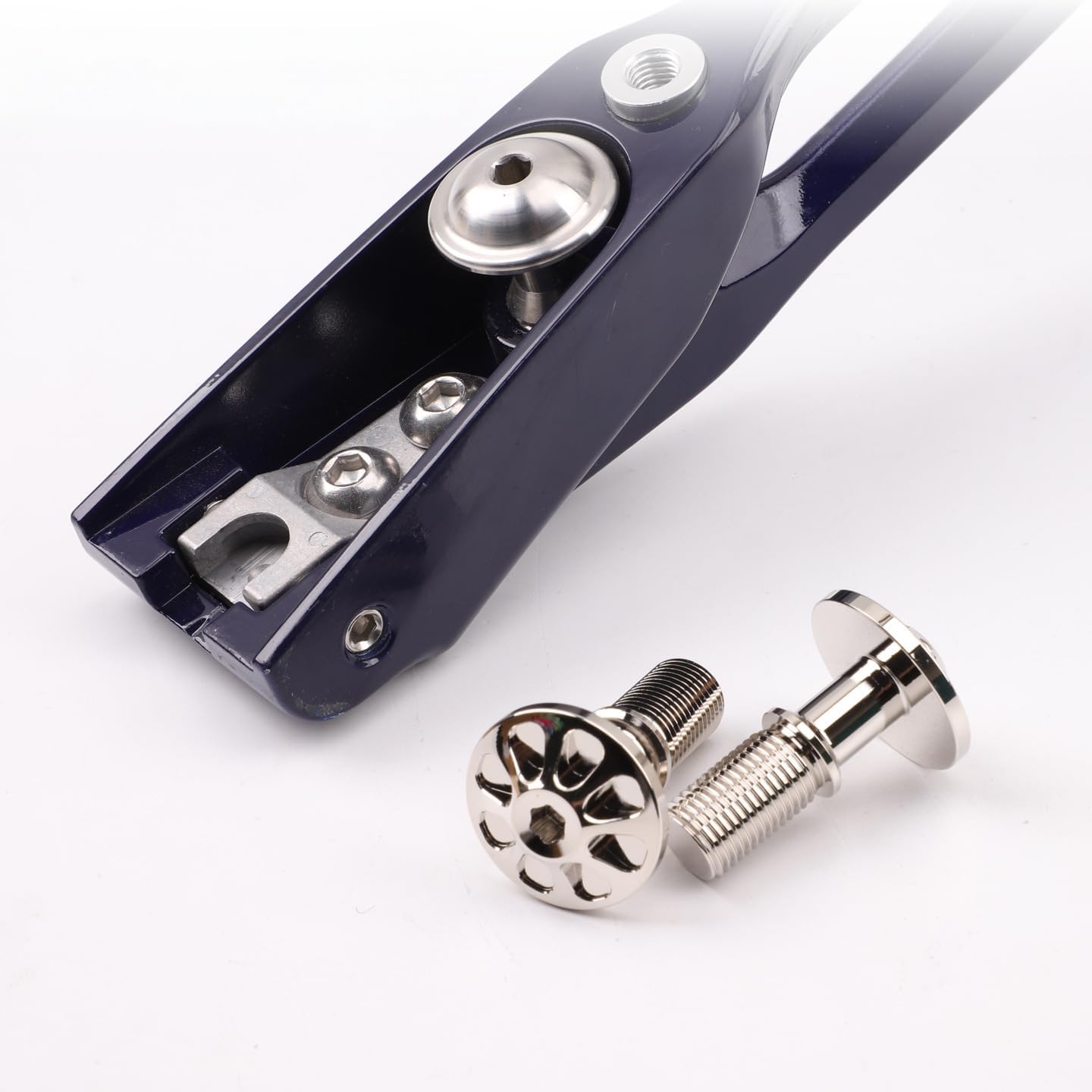 2pcs Archery Large Screw for Recurve Bow Handle ILF Recurve Bow Riser Spare Bolts Screw Limbs Mounting Thread Screw Shooting