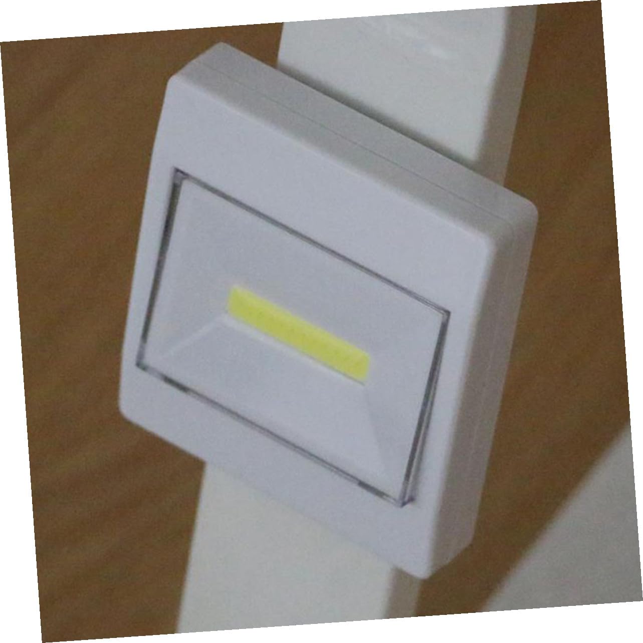 4 Pezzi Luci LED Cob da Montare per Interni, Lampade Armadio Design Autoadesivo, Cura Visiva, Plastica Bianca, per Scale e Corridoi