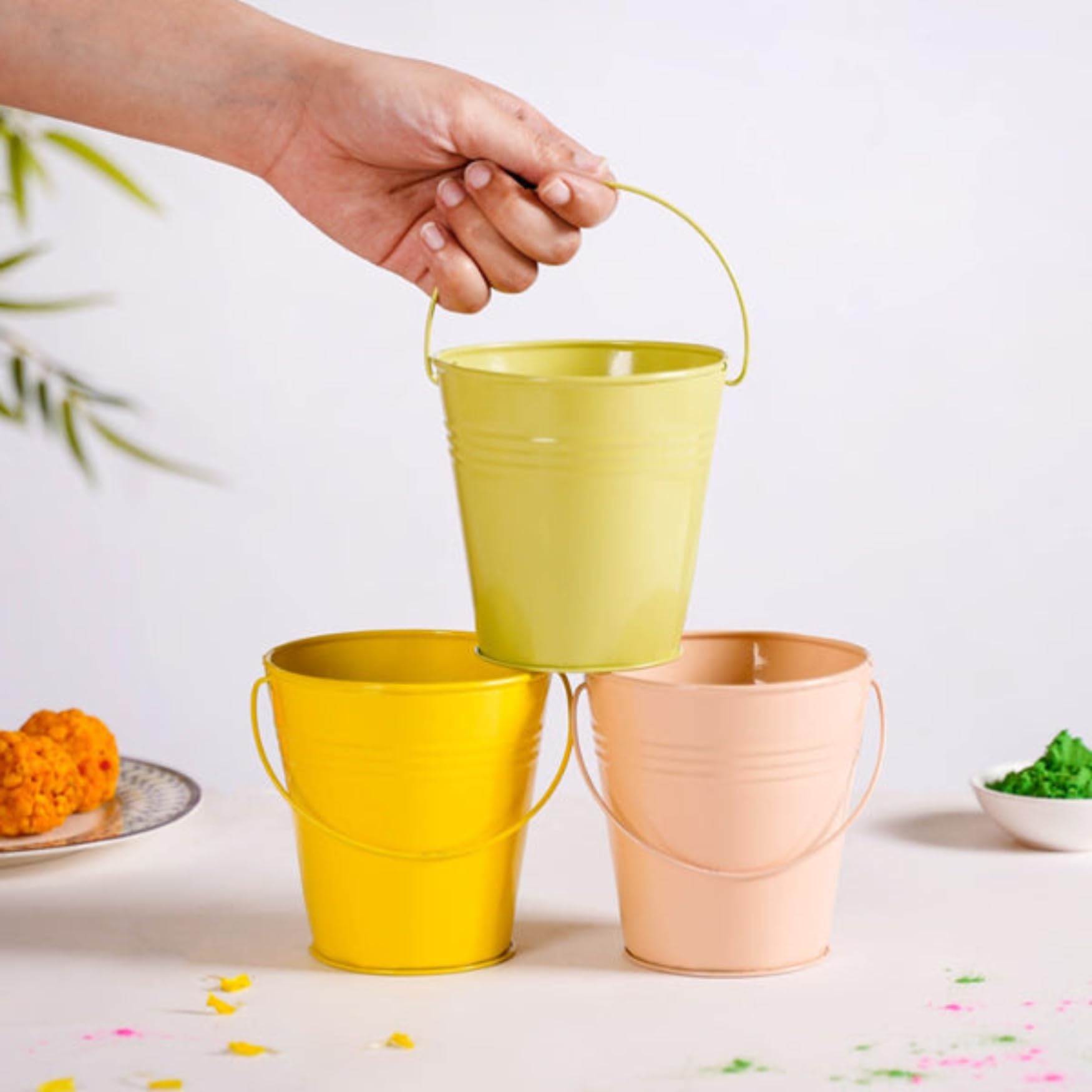 Famia Home Colourful 4 Inch Mini Small Buckets, Ideal for Stationery, Balcony Decoration, Plant Wall Hanging, Home Decor, Garden Wall Decor, Small Bucket Powder Coated Iron (Yellow, Peach, Olive) (B0D4745DFB) Amazon Price History, Amazon Price Tracker