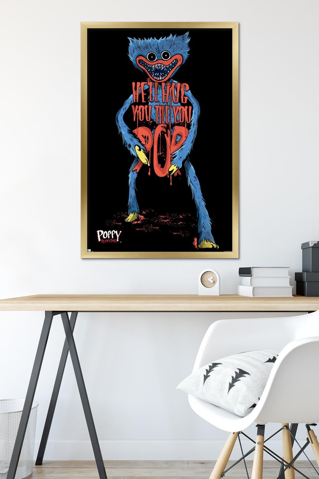 Amazon.com: Poppy Playtime - Huggy Wuggy Hug Wall Poster, 34L