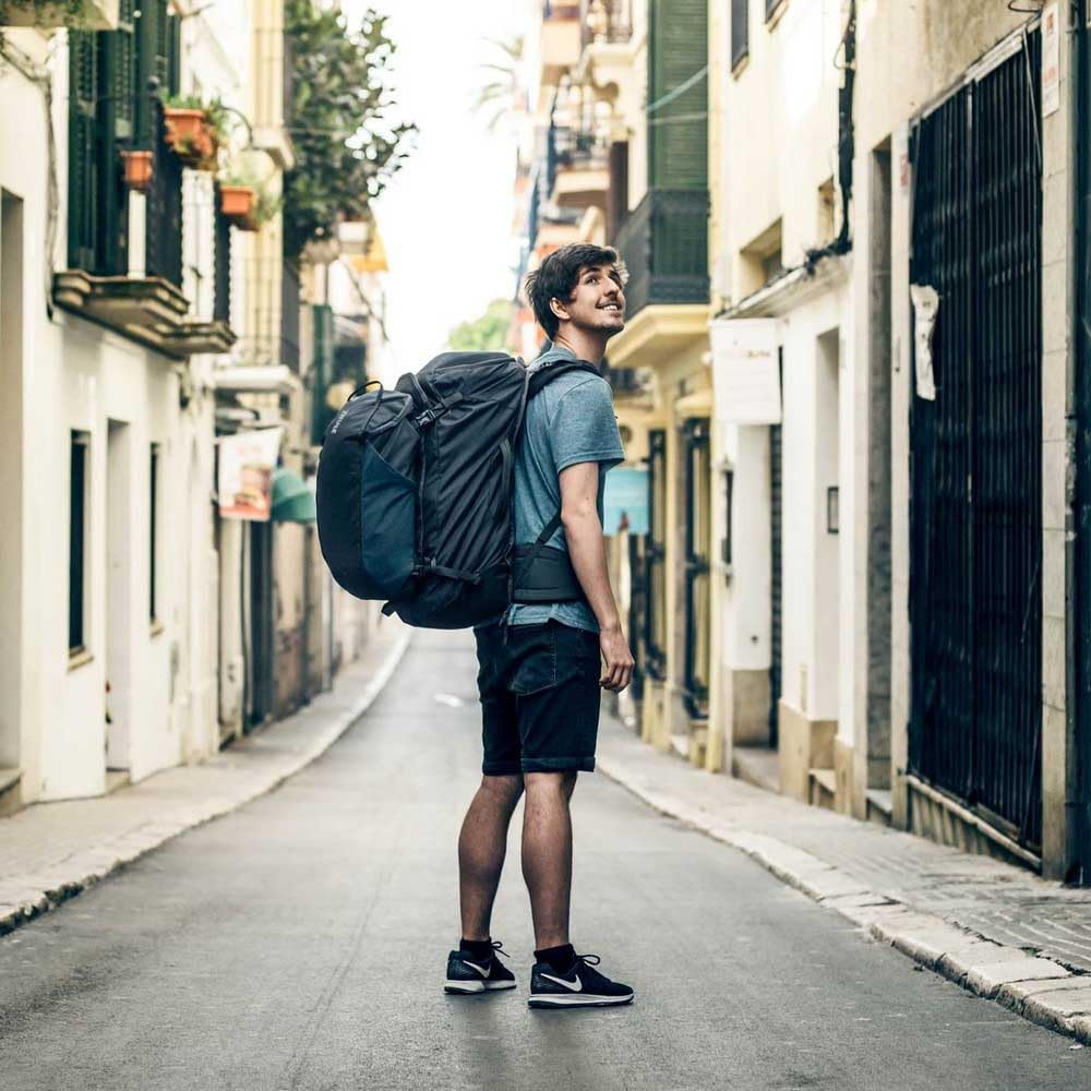 Thule Landmark Backpack70L