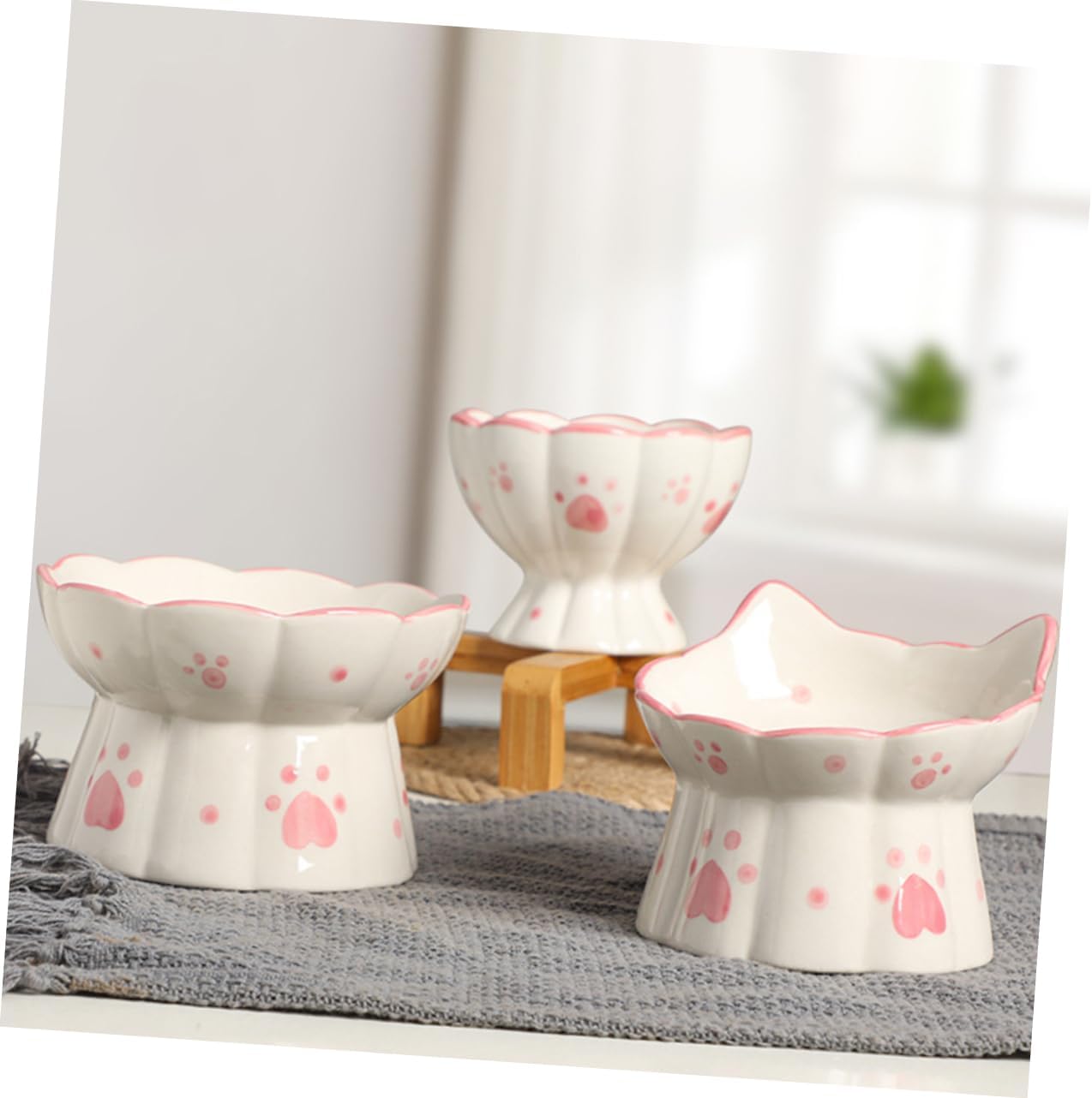 2pcs Elevated Cat Bowl Neck Protection Ceramic Feeder for Cats and Kittens -Spill Design Easy to Pet Food and Water Dishes Elevated Feeding