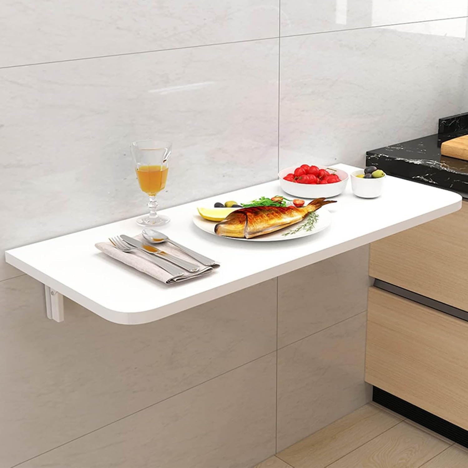 Table murale pliante solide pour manquer de place dans la chambre