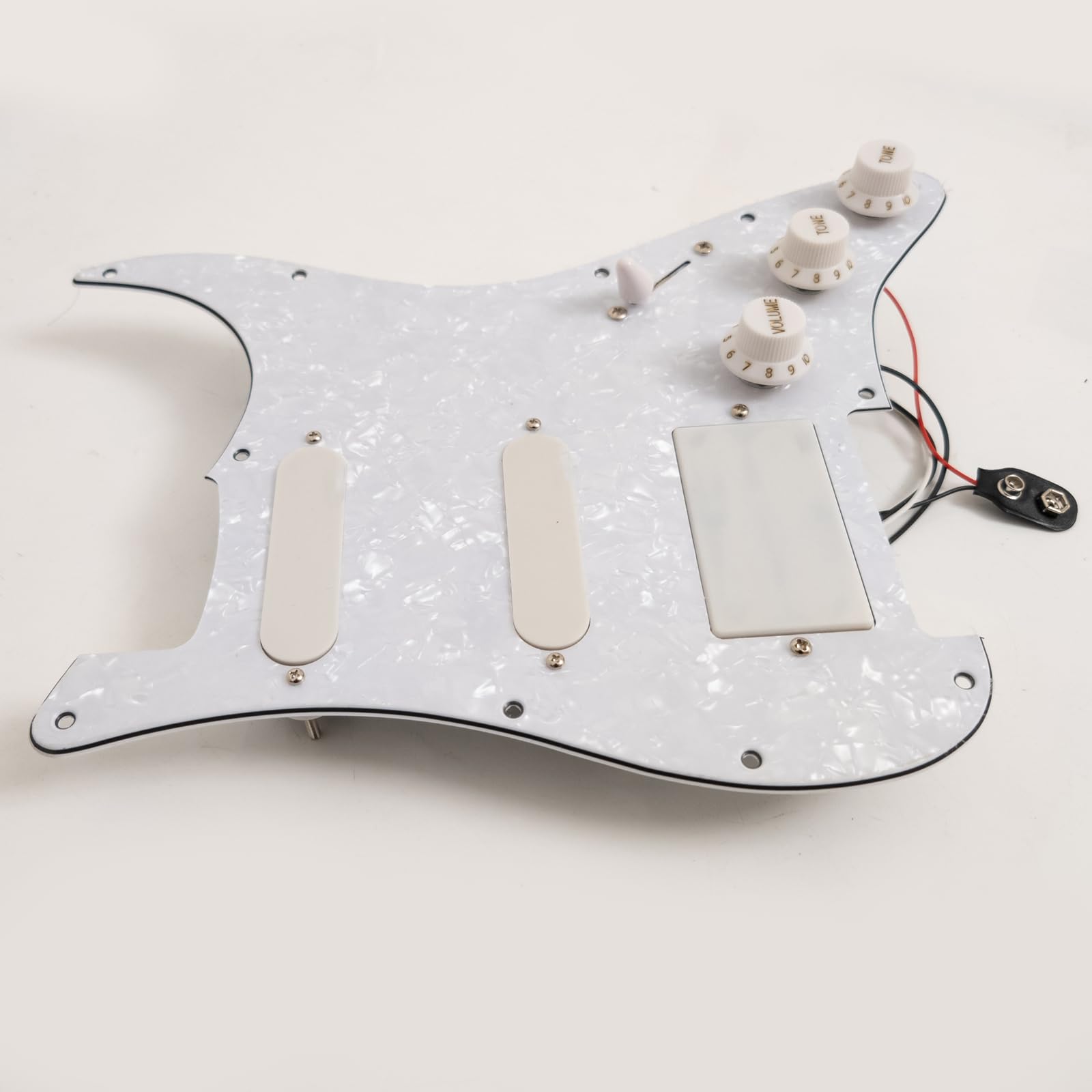 SSH Gitara wstępnie okablowany załadowany pickguard zestaw aktywnych przetworników do gitary Fender ST kompatybilny z systemem przetworników EMG Style Active Humbucker, bez lutowania, ulepszony zestaw