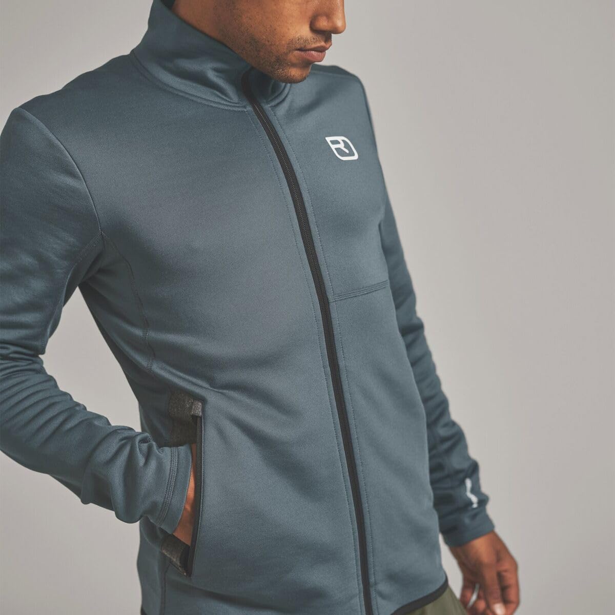 Ortovox Men’s Fleece Jacket, High-Performance Long Sleeve Merino Wool Zip Up for Skiing, Freeride, Mountaineering & Ski Tours