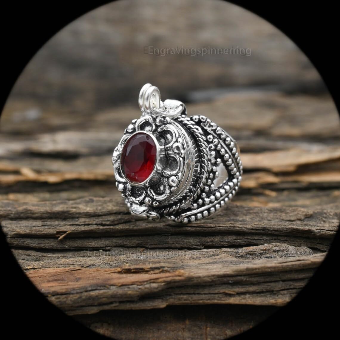 Faceted Garnet Ring, Poison Box Ring, Red Stone Ring, January Birthstone Ring, Locket Ring, Poison Pill Box, Designer Box Ring, Healing Crystal Ring, Secret Message Ring, Natural Garnet Jewelry