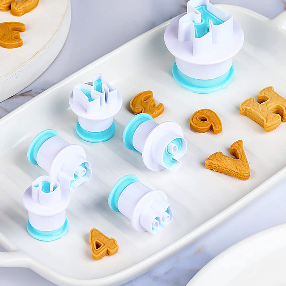 36-teiliges Fondant Ausstecher-Set – Buchstaben A-Z & Zahlen 0-9, Wiederverwendbar, Lebensmittelecht