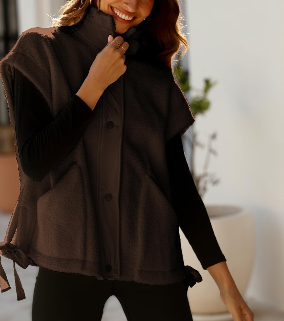 Sherpa Vest Women Oversized Sleeveless Fleece Fuzzy Jacket Winter Zip Up Gilet Outerwear with Pockets - Image 5