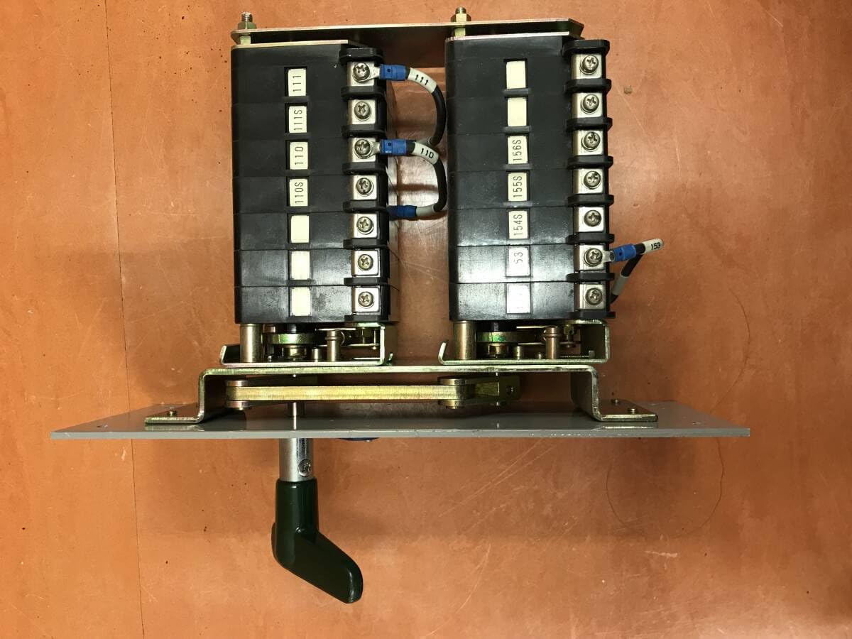 Amazon.co.jp: 鉄道部品 解放 連結 切替 レバー スイッチ ＃203935-633