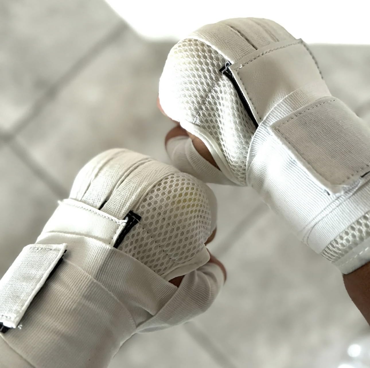 alpas Fast Wraps Boxbandagen - Quick Wrap Innenhandschuhe mit Knöchelschutz - Boxbandagen für Boxen, MMA, Muay Thai & Fitness - Schnelles Anziehen - mit Handgelenksbandage