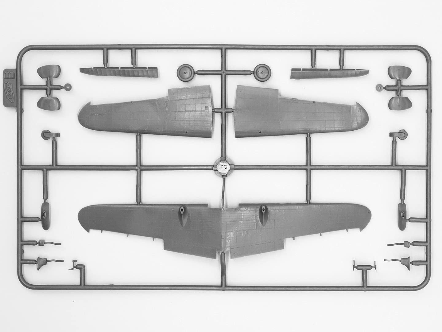 ICM Models Ki-27a Japan Army Fighter Building Kit