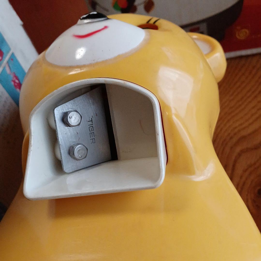 キョロちゃん出品　伊達2本 チョロQ e-02 日産 スカイライン GT-R(R32) – SOOTANG HOBBY